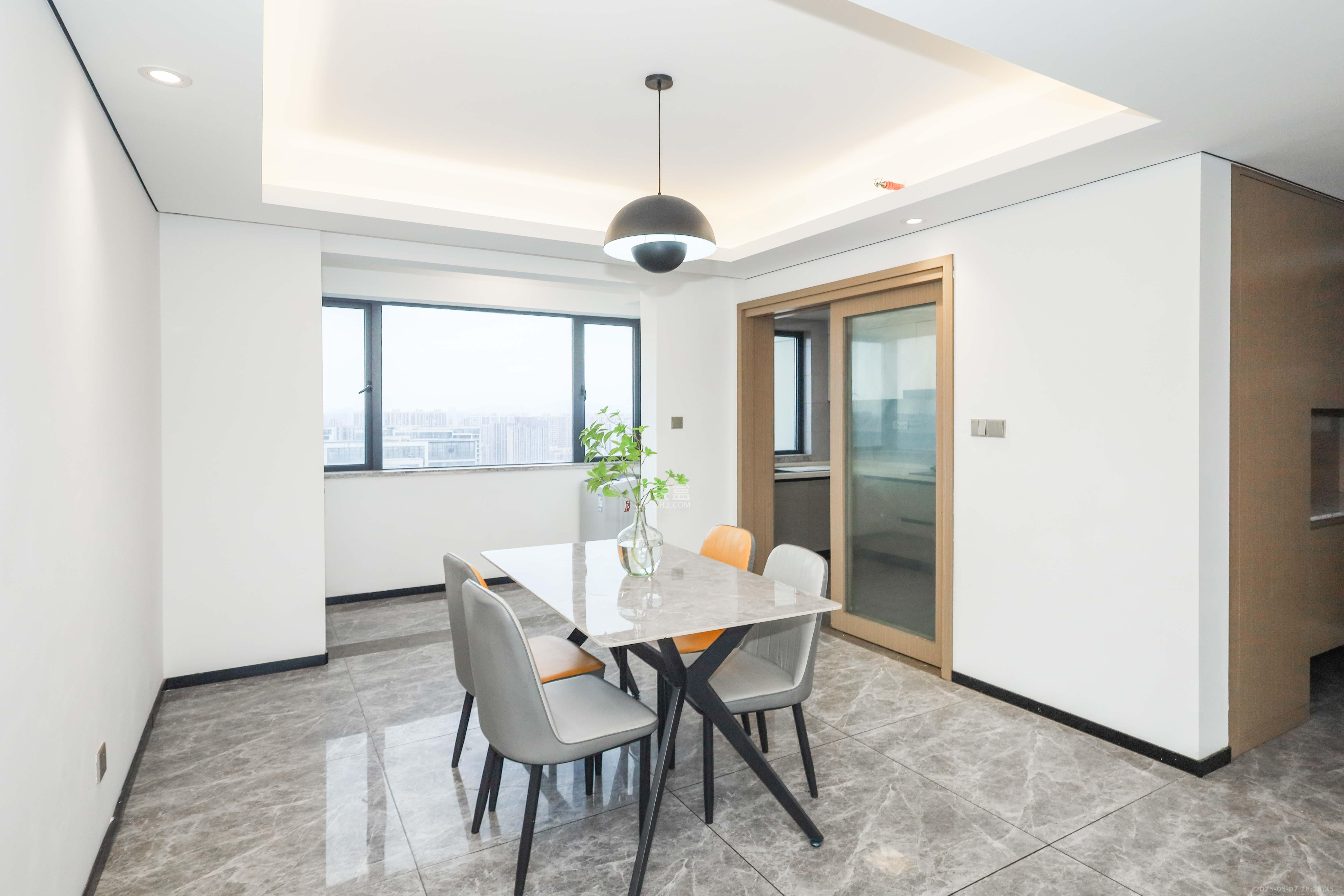 中国铁建湘语梅溪  4室2厅2卫    164.0万 中国铁建湘语梅溪  4室2厅2卫    164.0万其他