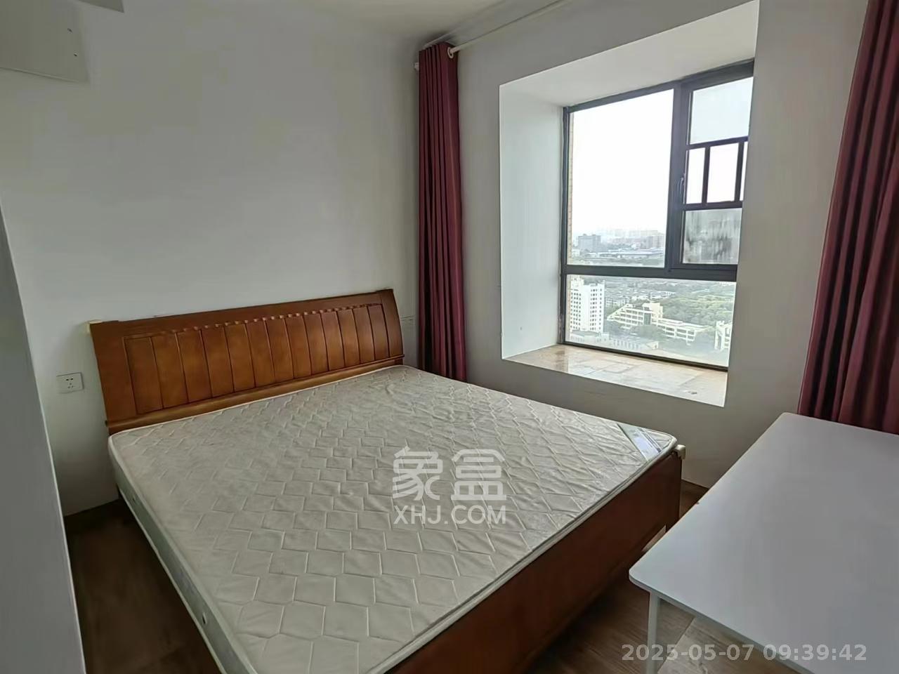 剑桥名门 3室1厅1卫 2500.0元/月 剑桥名门 3室1厅1卫 2500.0元/月室内图