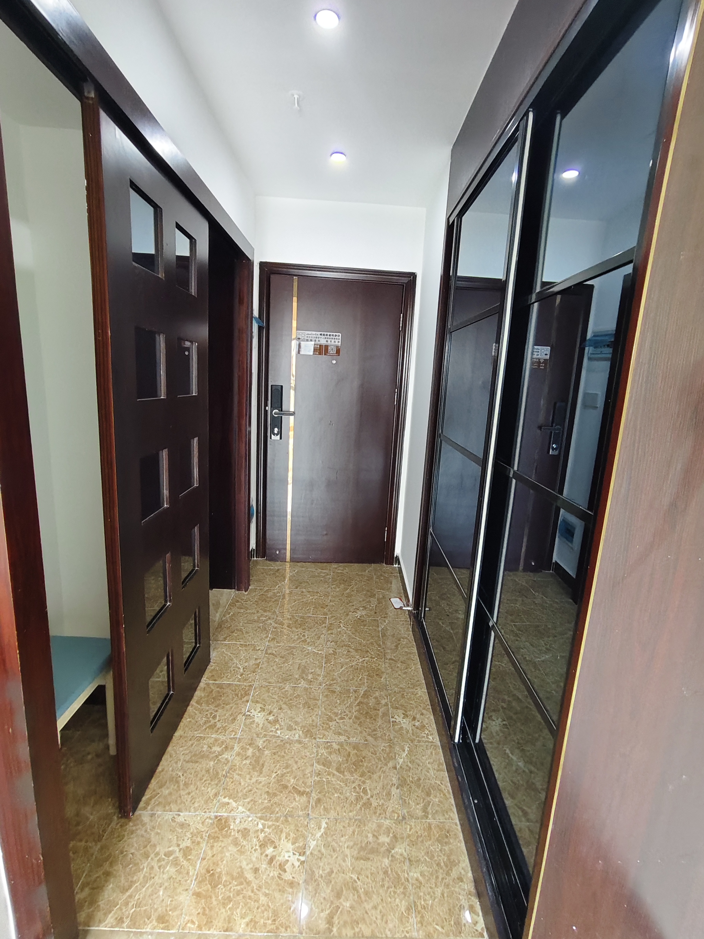 正大豪庭 1室1厅1卫 1700.0元/月 正大豪庭 1室1厅1卫 1700.0元/月室内图