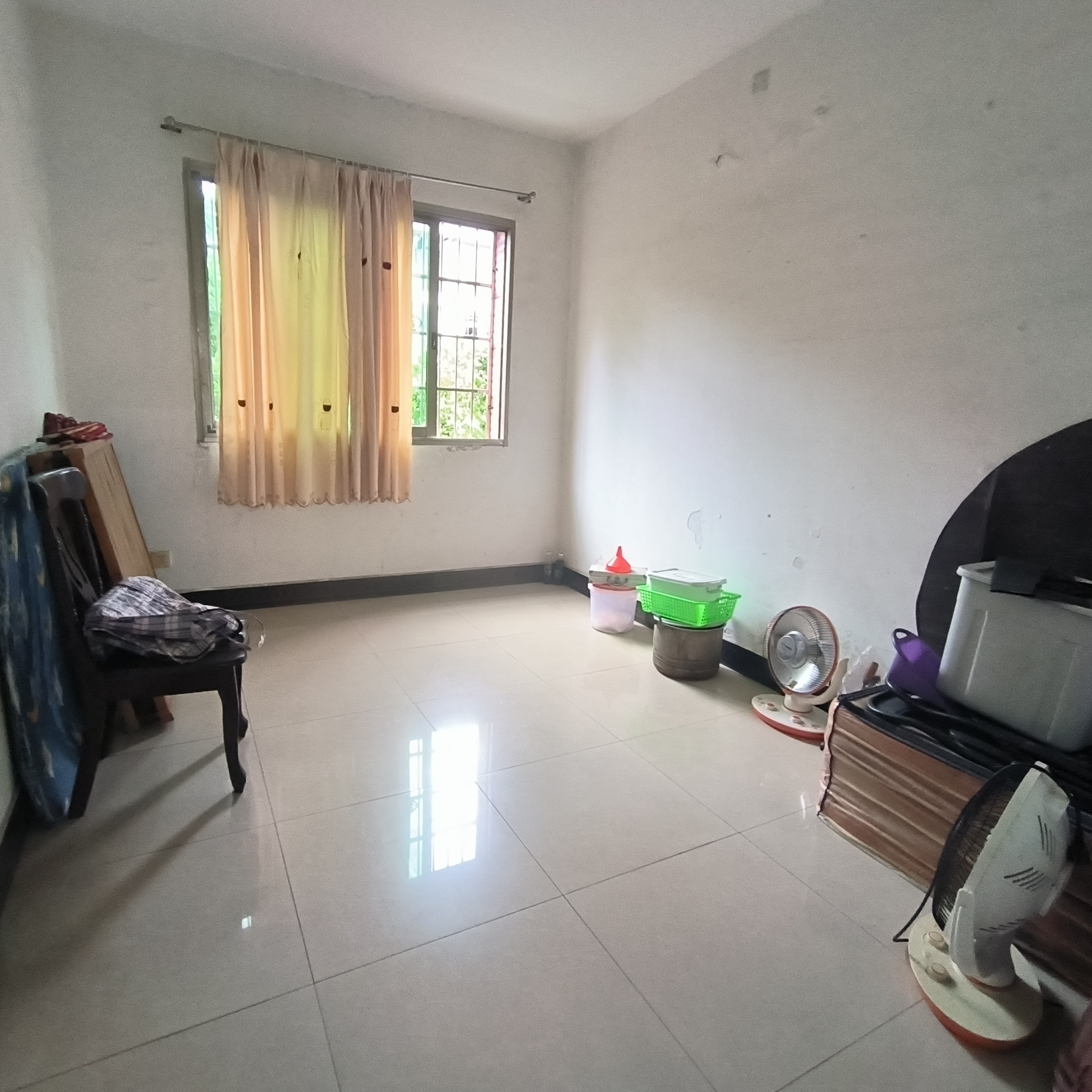 蒸湘世纪城拆迁楼(同心苑) 3室2厅1卫 1100.0元/月 蒸湘世纪城拆迁楼(同心苑) 3室2厅1卫 1100.0元/月室内图