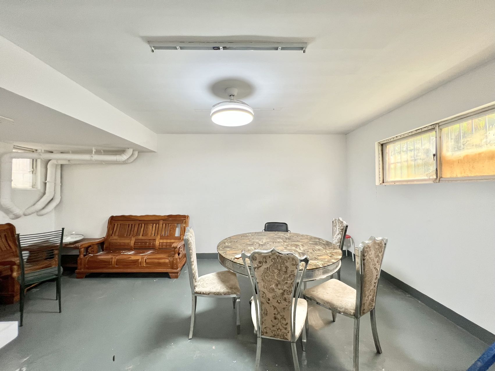 水云天 7室2厅2卫 355.0万 水云天 7室2厅2卫 355.0万室内图