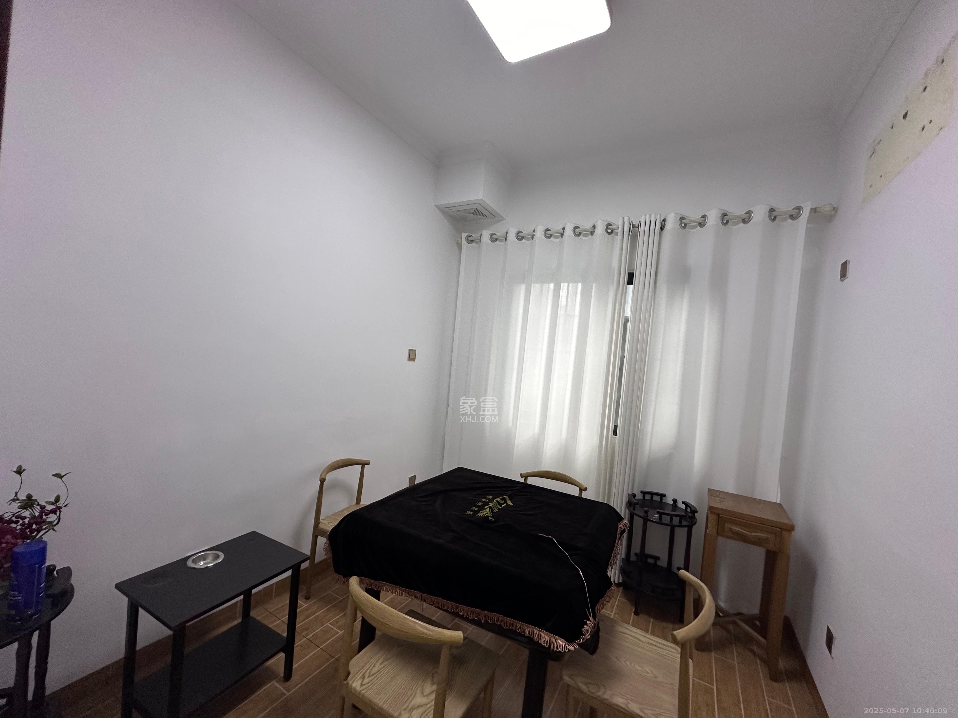 巨友中央公馆  3室2厅1卫   1500.00元/月室内图