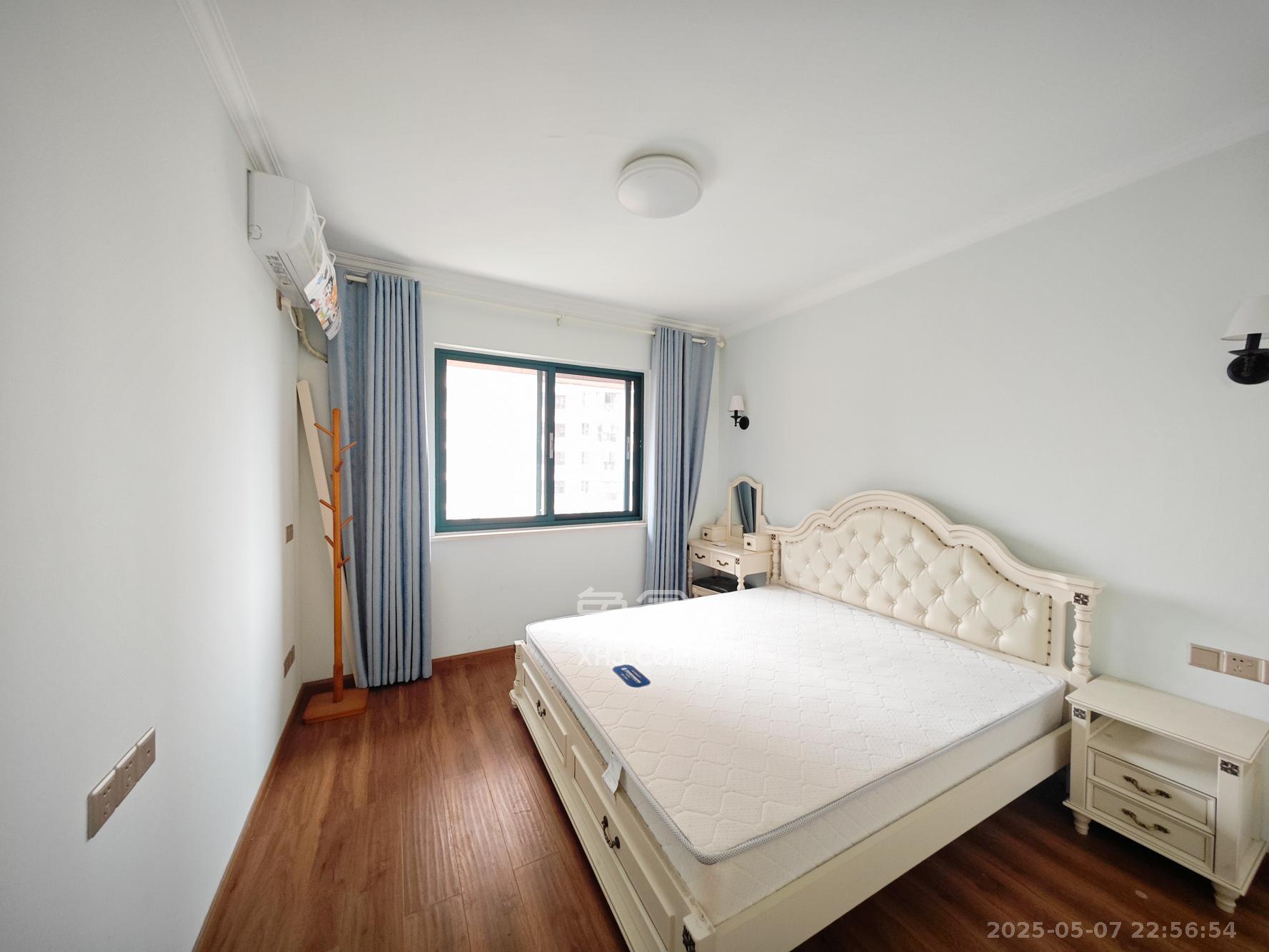 博长山水香颐  3室2厅1卫    78.8万 博长山水香颐  3室2厅1卫    78.8万卧室