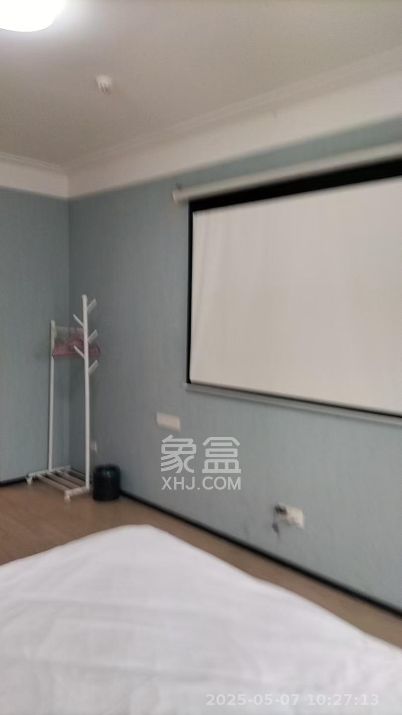 中海国际二期  1室1厅1卫    1200.0元/月 中海国际二期  1室1厅1卫    1200.0元/月户型图