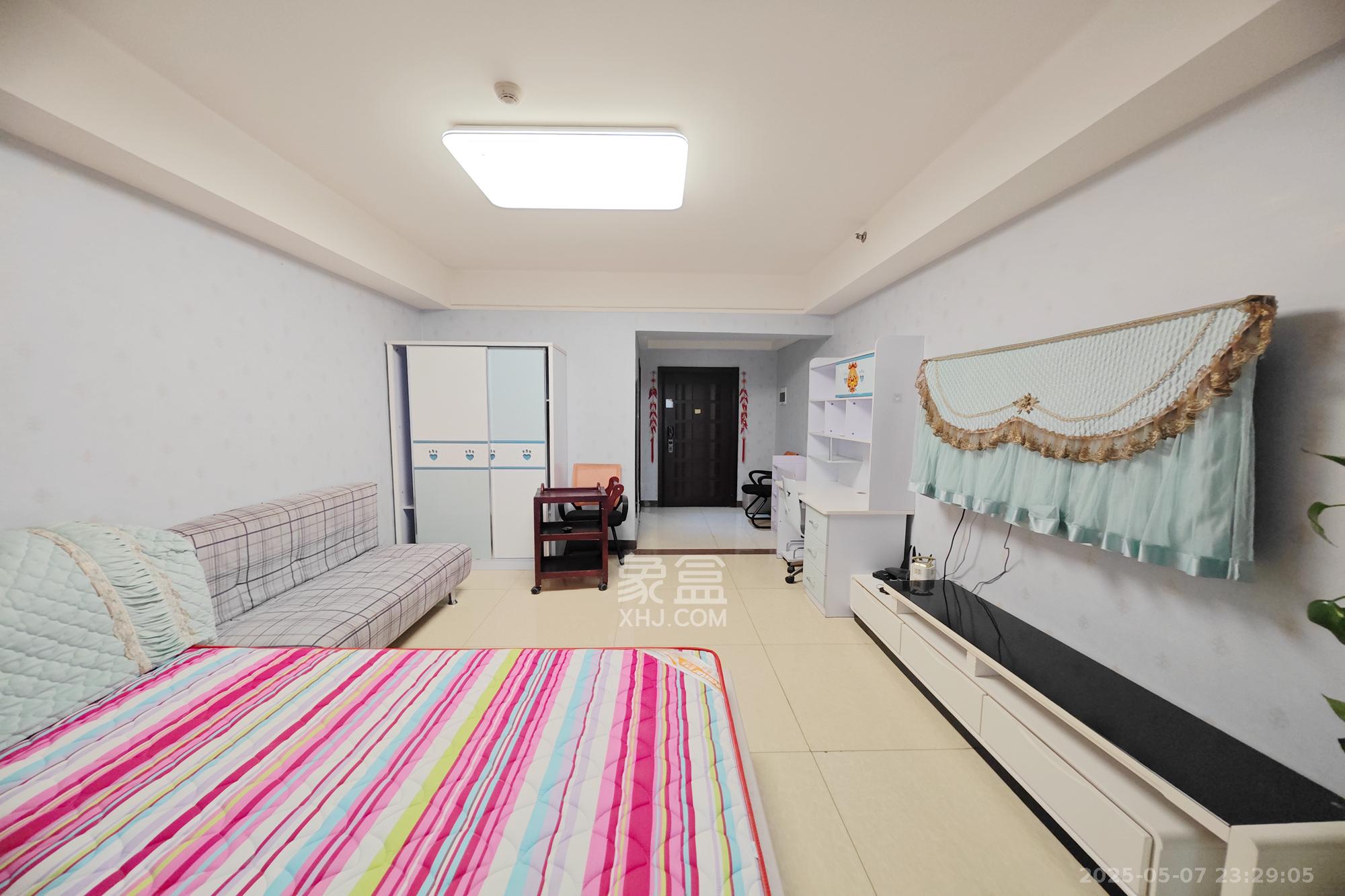 东塘瑞府 1室1厅1卫 28.0万 东塘瑞府 1室1厅1卫 28.0万卧室