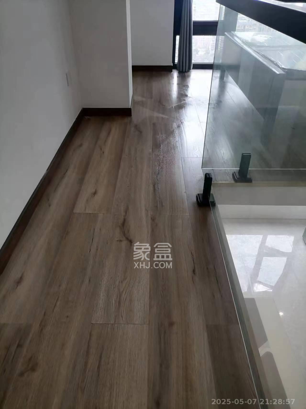 卓越中寰  2室1厅1卫   2300.00元/月室内图