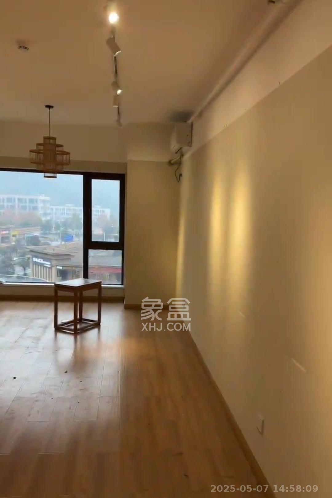 佳兆业云顶梅溪湖(佳兆业梅溪荟) 1室0厅0卫 1200.0元/月 佳兆业云顶梅溪湖(佳兆业梅溪荟) 1室0厅0卫 1200.0元/月室内图