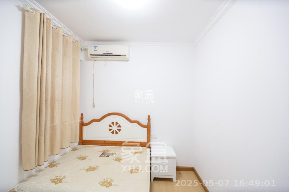 长房半岛蓝湾(观山月) 2室2厅1卫 1700.0元/月 长房半岛蓝湾(观山月) 2室2厅1卫 1700.0元/月室内图