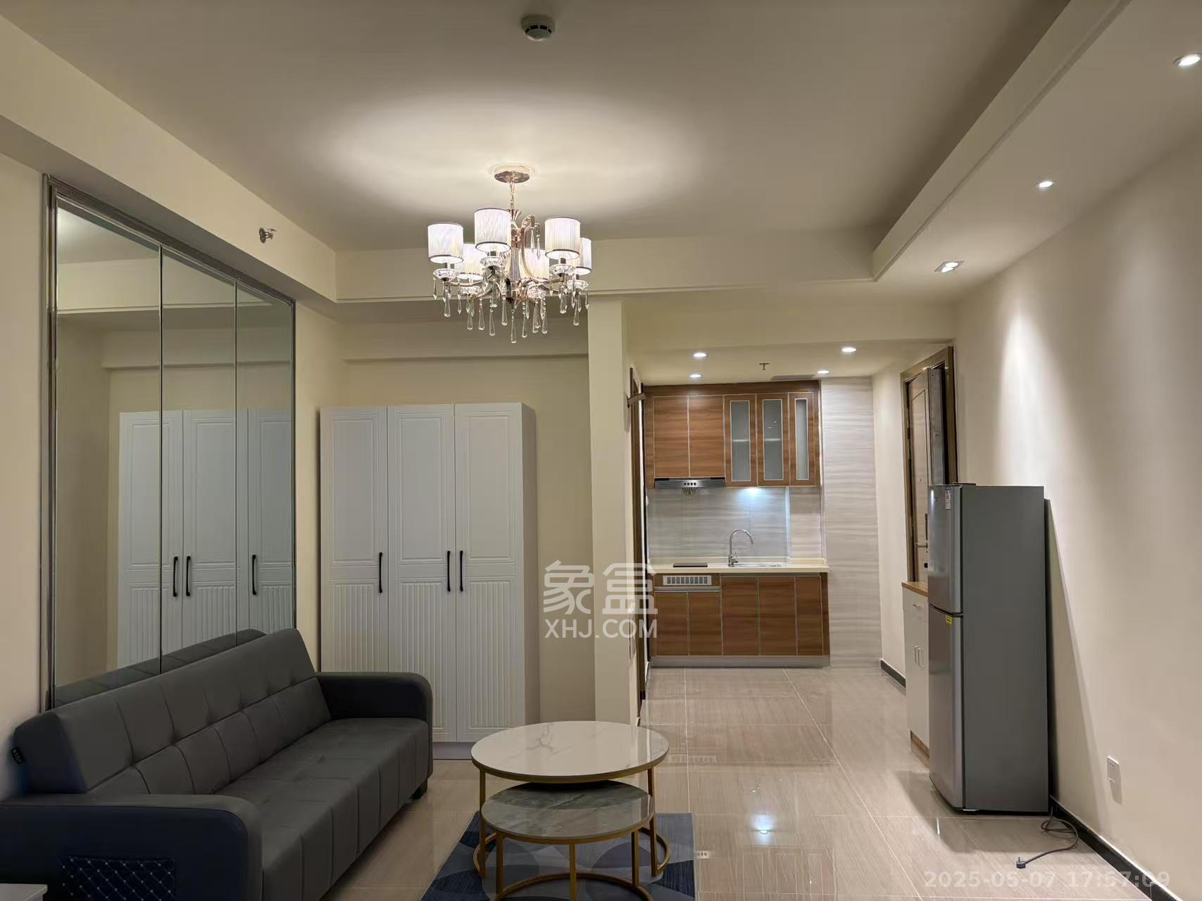 恒大书香门第 1室1厅1卫 1200.0元/月 恒大书香门第 1室1厅1卫 1200.0元/月室内图