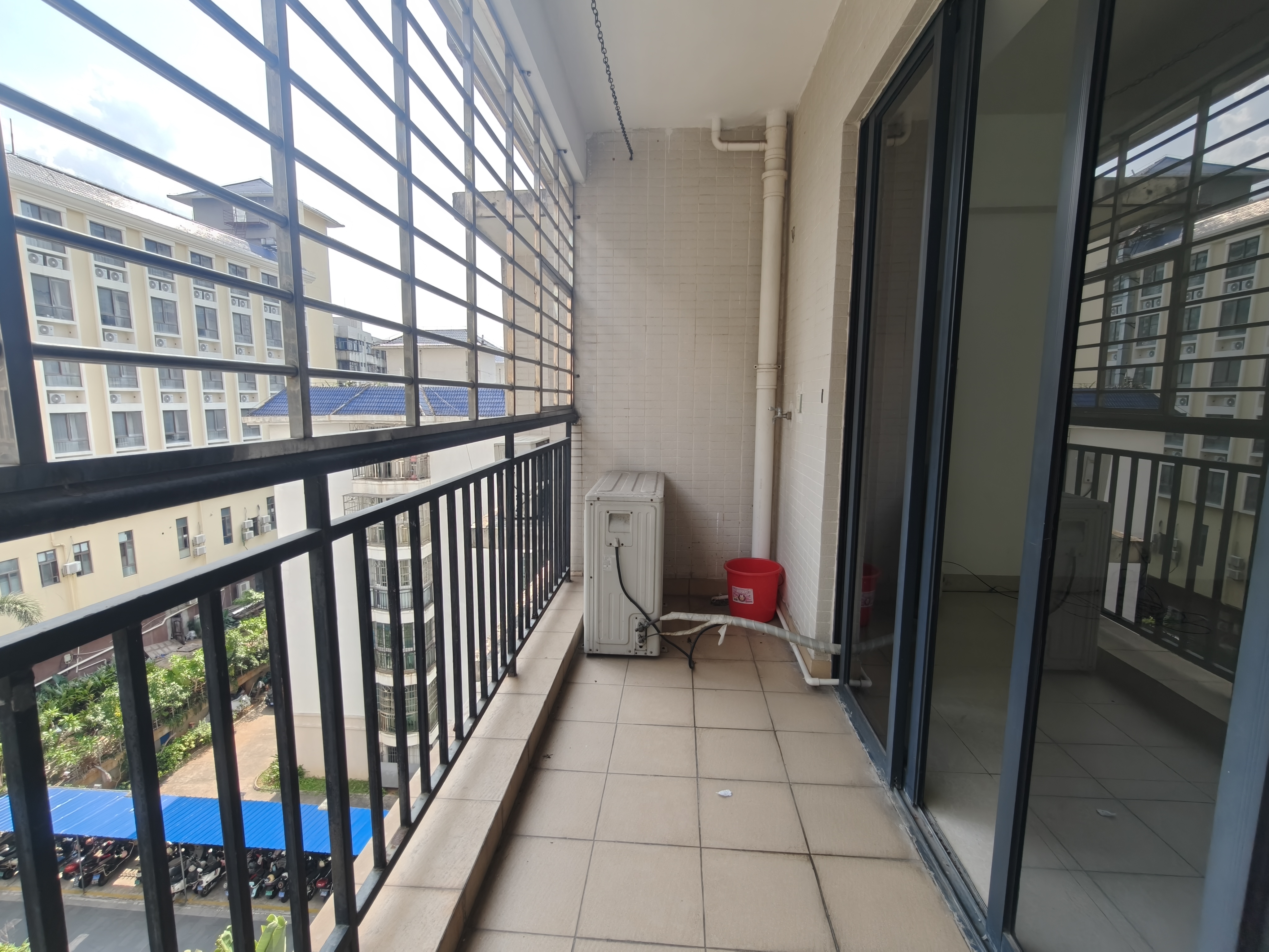 瑞园一期 4室2厅2卫 2600.0元/月 瑞园一期 4室2厅2卫 2600.0元/月室内图