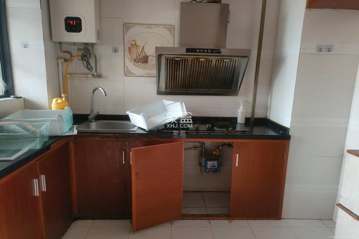 湘江世纪城达江苑  2室2厅1卫    1800.0元/月 湘江世纪城达江苑  2室2厅1卫    1800.0元/月室内图