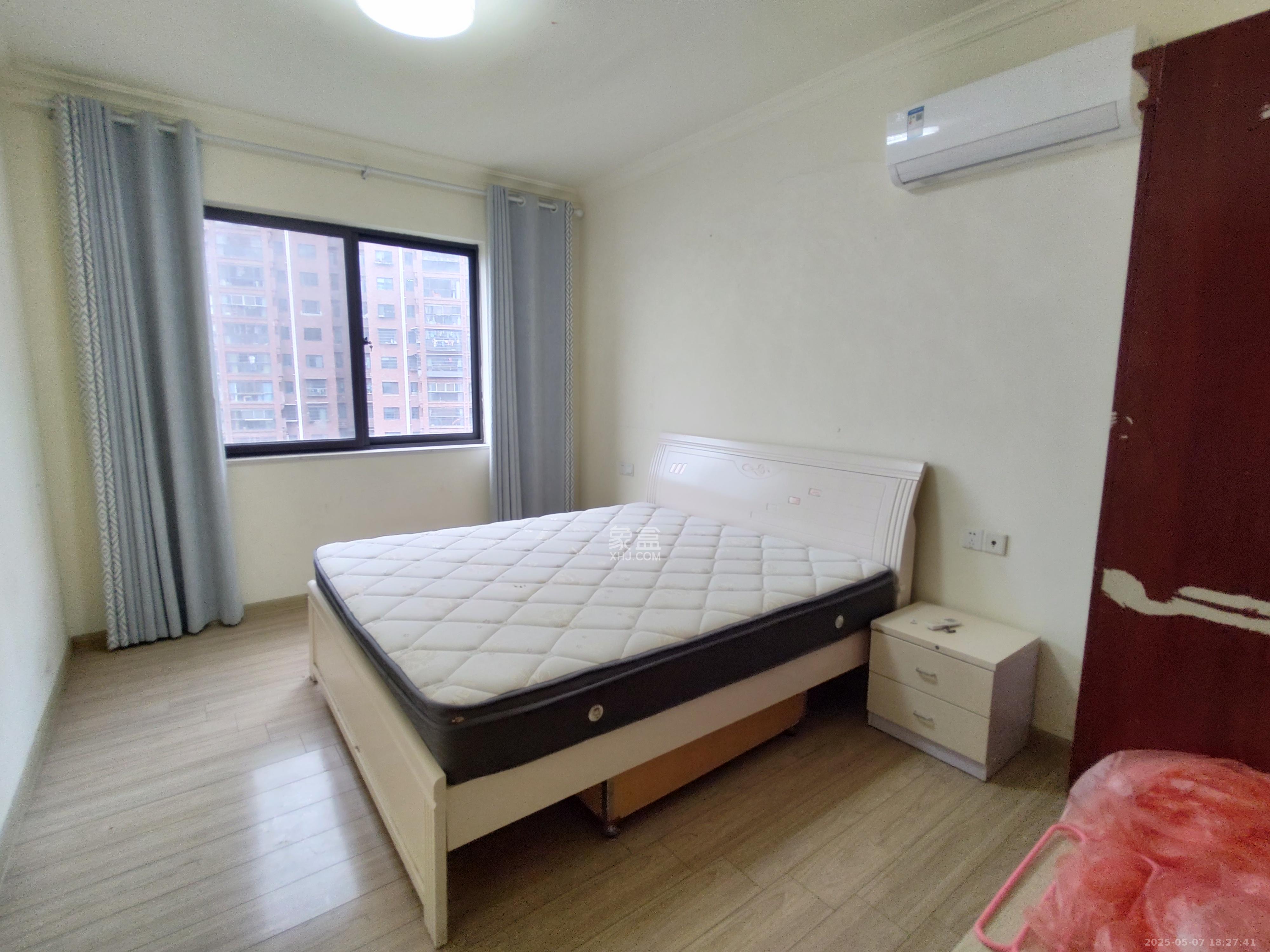 夏威夷碧水春城（碧桂园城市花园）  2室1厅1卫   2200.00元/月室内图
