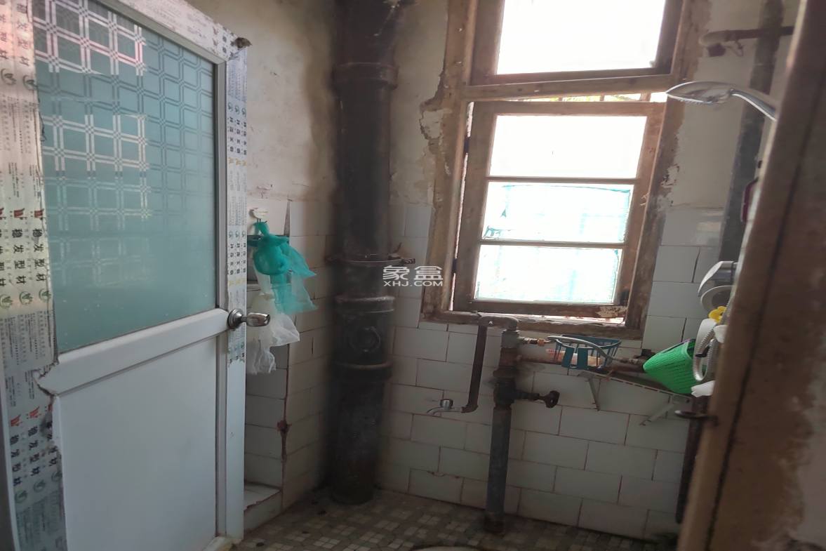 贤童街老法院住宅区 2室1厅1卫 800.0元/月 贤童街老法院住宅区 2室1厅1卫 800.0元/月室内图