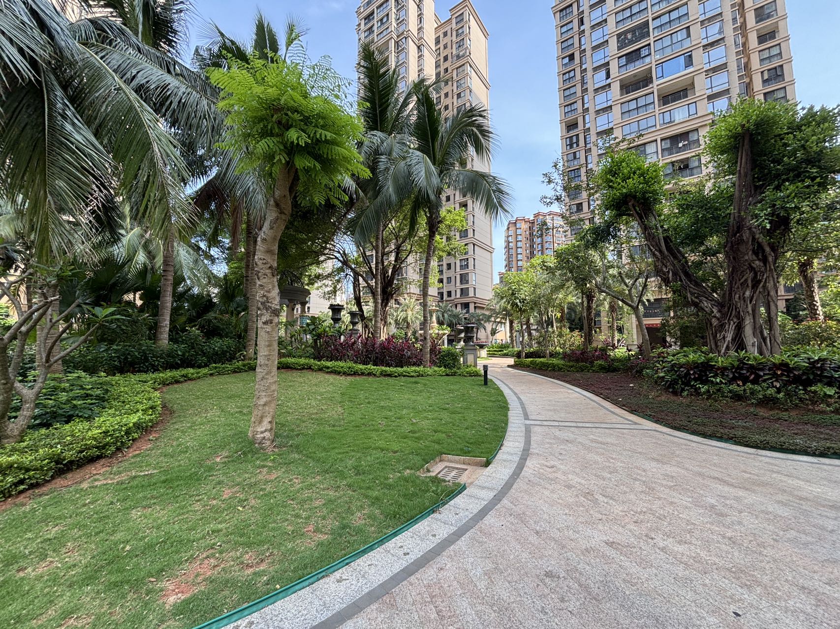 华府蓝湾 2室2厅1卫 150.0万 华府蓝湾 2室2厅1卫 150.0万小区图