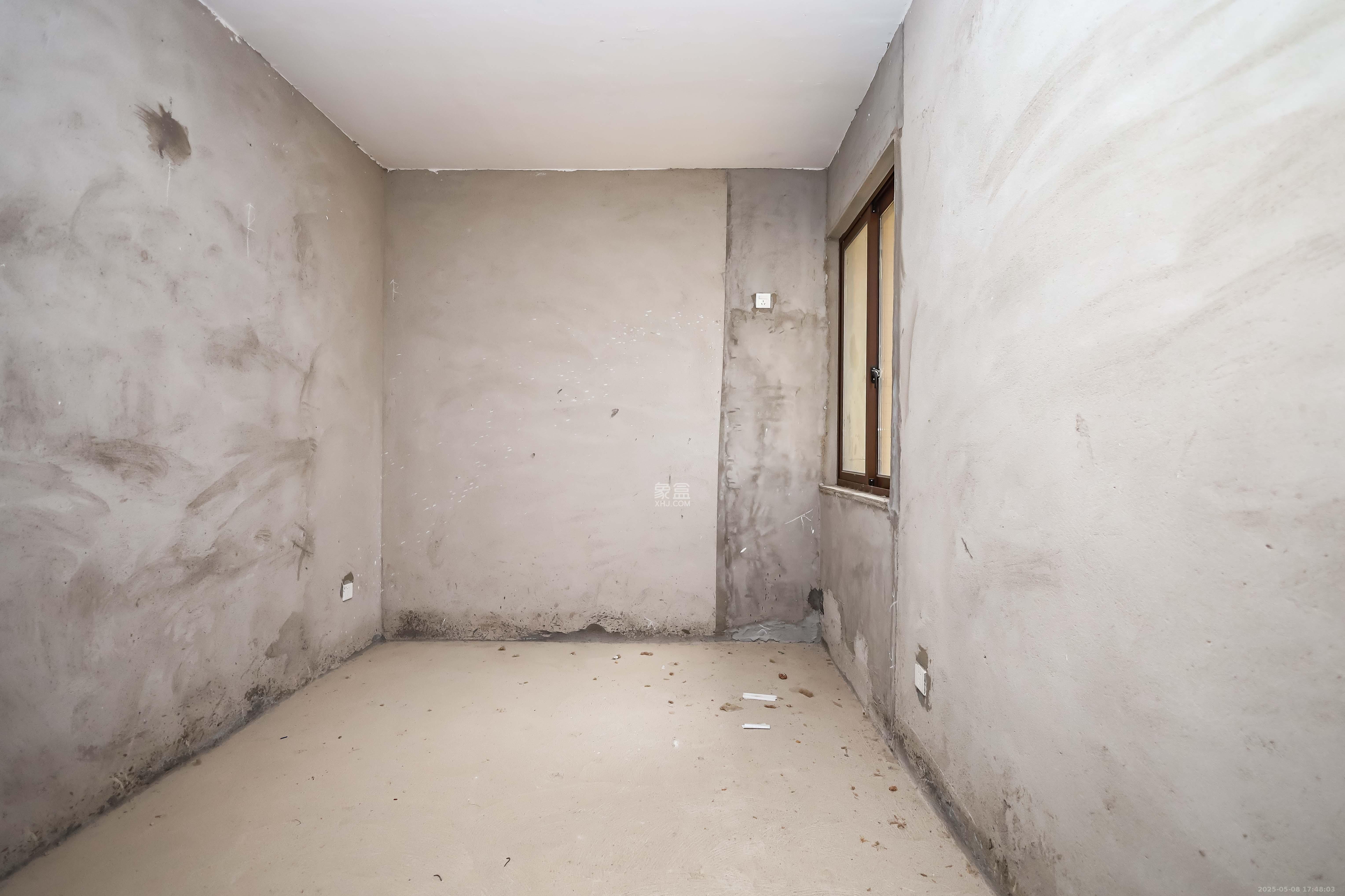 盛景谷山里  2室2厅1卫    67.0万卧室