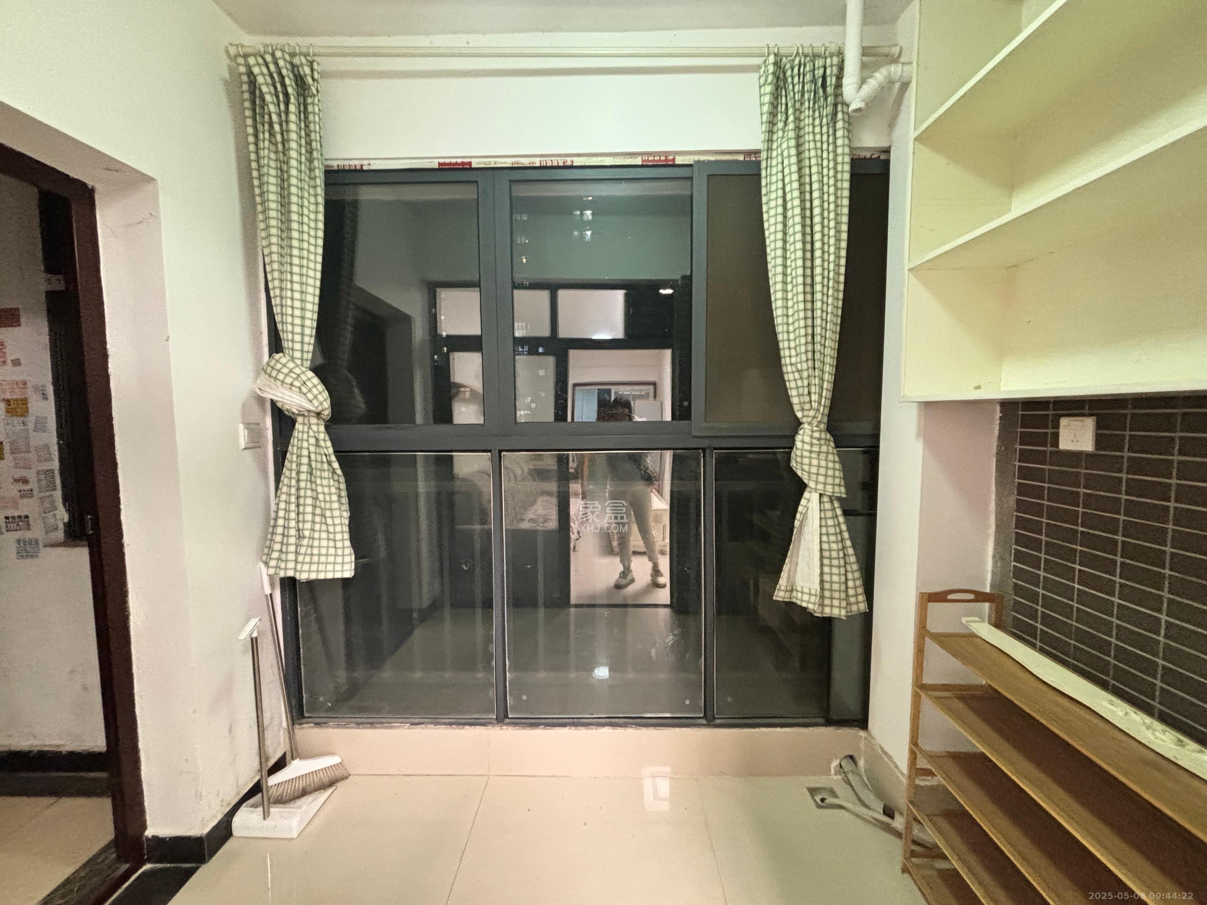 景塘家园  3室2厅1卫   2100.00元/月室内图