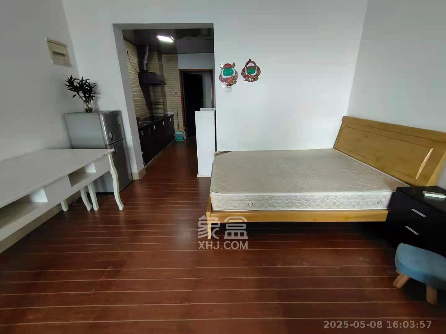 上河国际F座 1室1厅1卫 1550.0元/月 上河国际F座 1室1厅1卫 1550.0元/月室内图