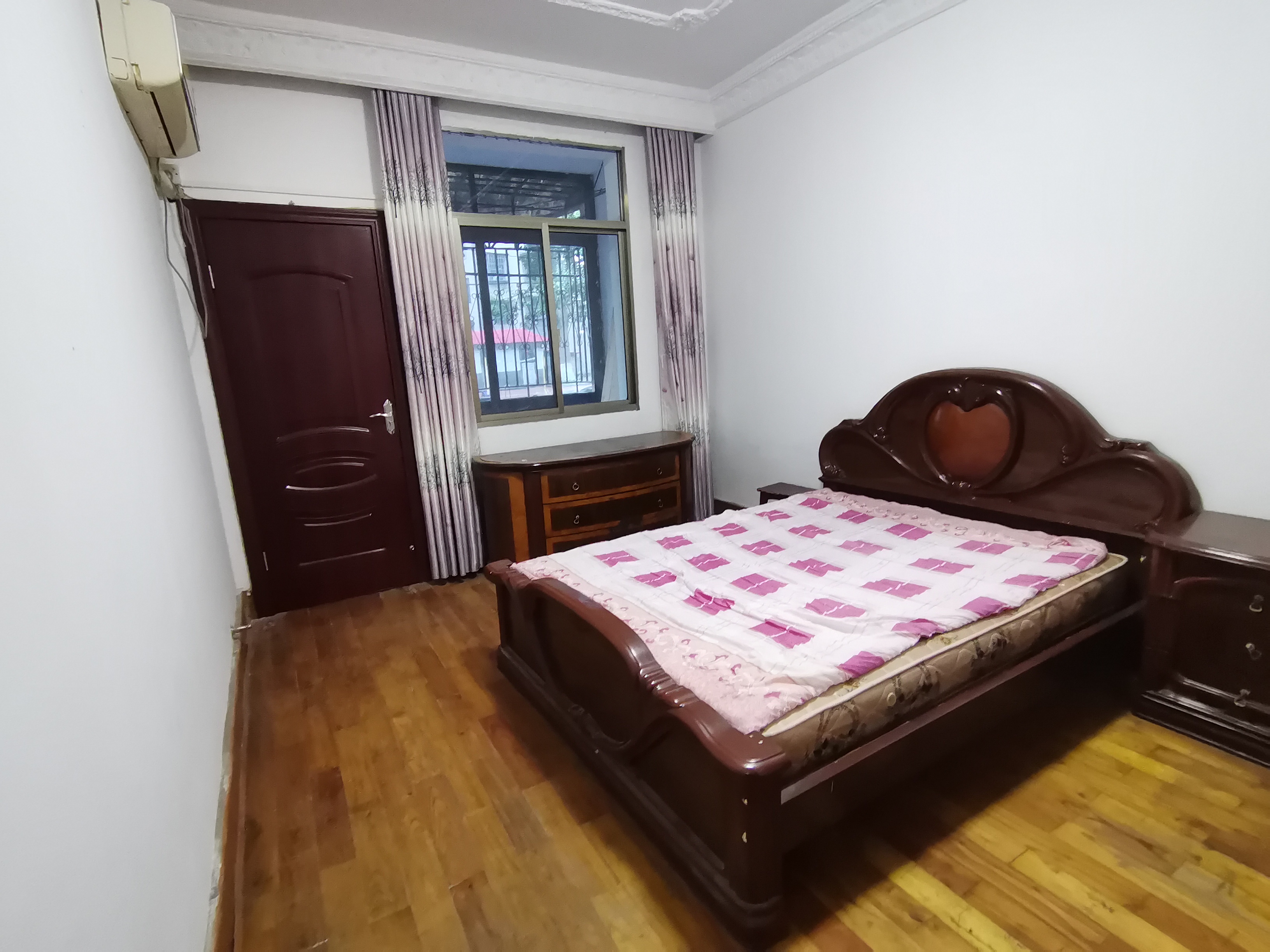 林苑小区 3室2厅1卫 1000.0元/月 林苑小区 3室2厅1卫 1000.0元/月户型图