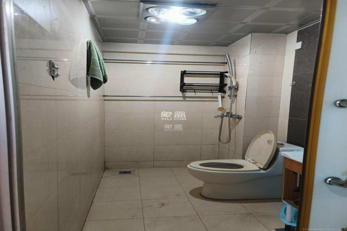 中信文化广场(中信新城二期) 1室1厅1卫 1600.0元/月 中信文化广场(中信新城二期) 1室1厅1卫 1600.0元/月室内图