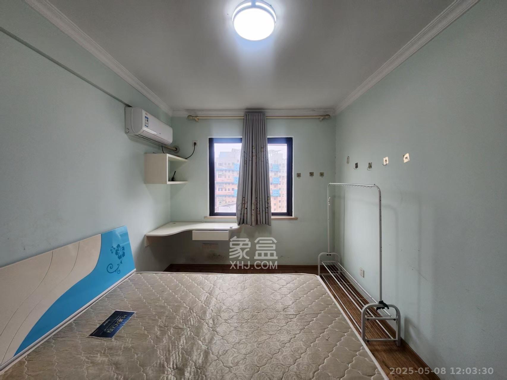 麓江春 3室2厅2卫 2800.0元/月 麓江春 3室2厅2卫 2800.0元/月室内图