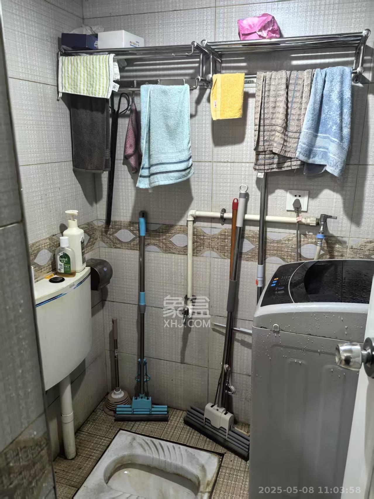 飞达大厦  2室1厅1卫   4500.00元/月室内图