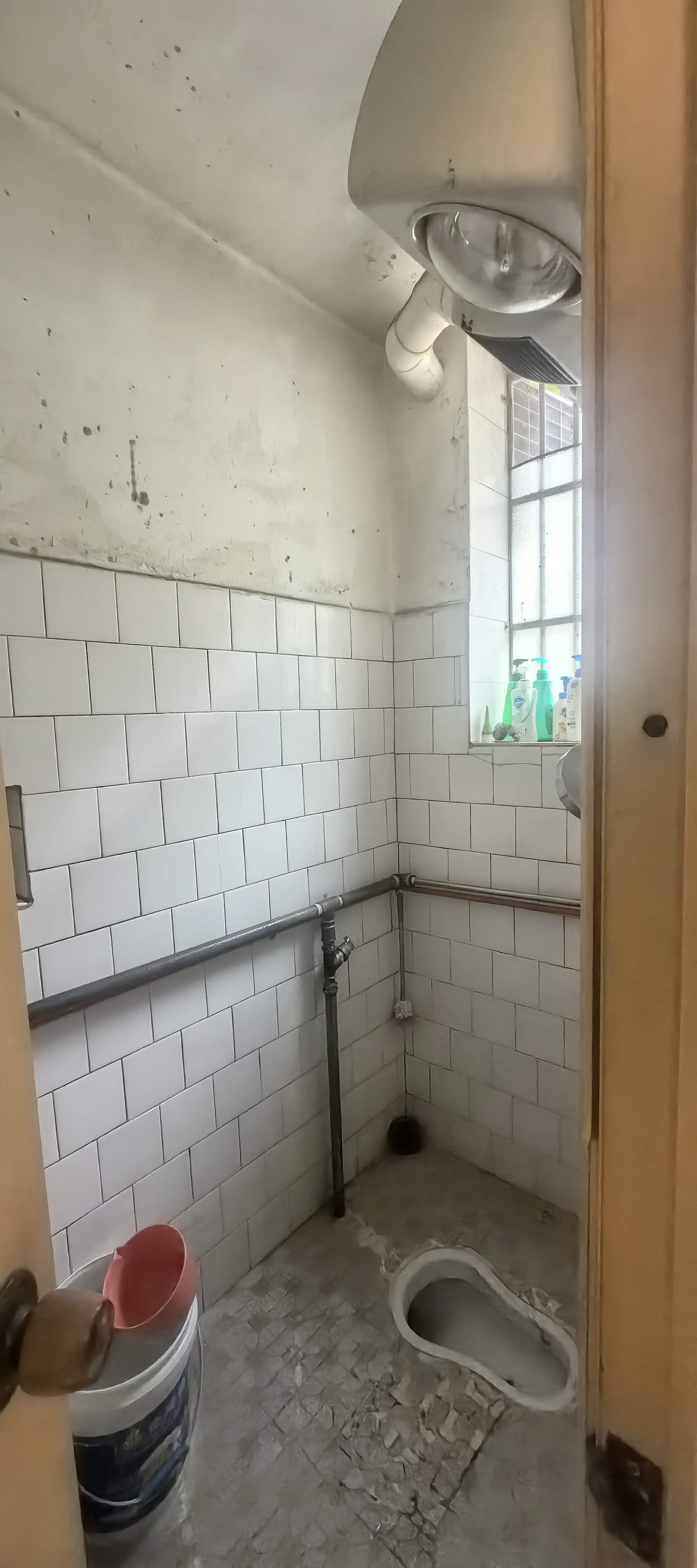 区政府  1室0厅0卫    52.0万客厅