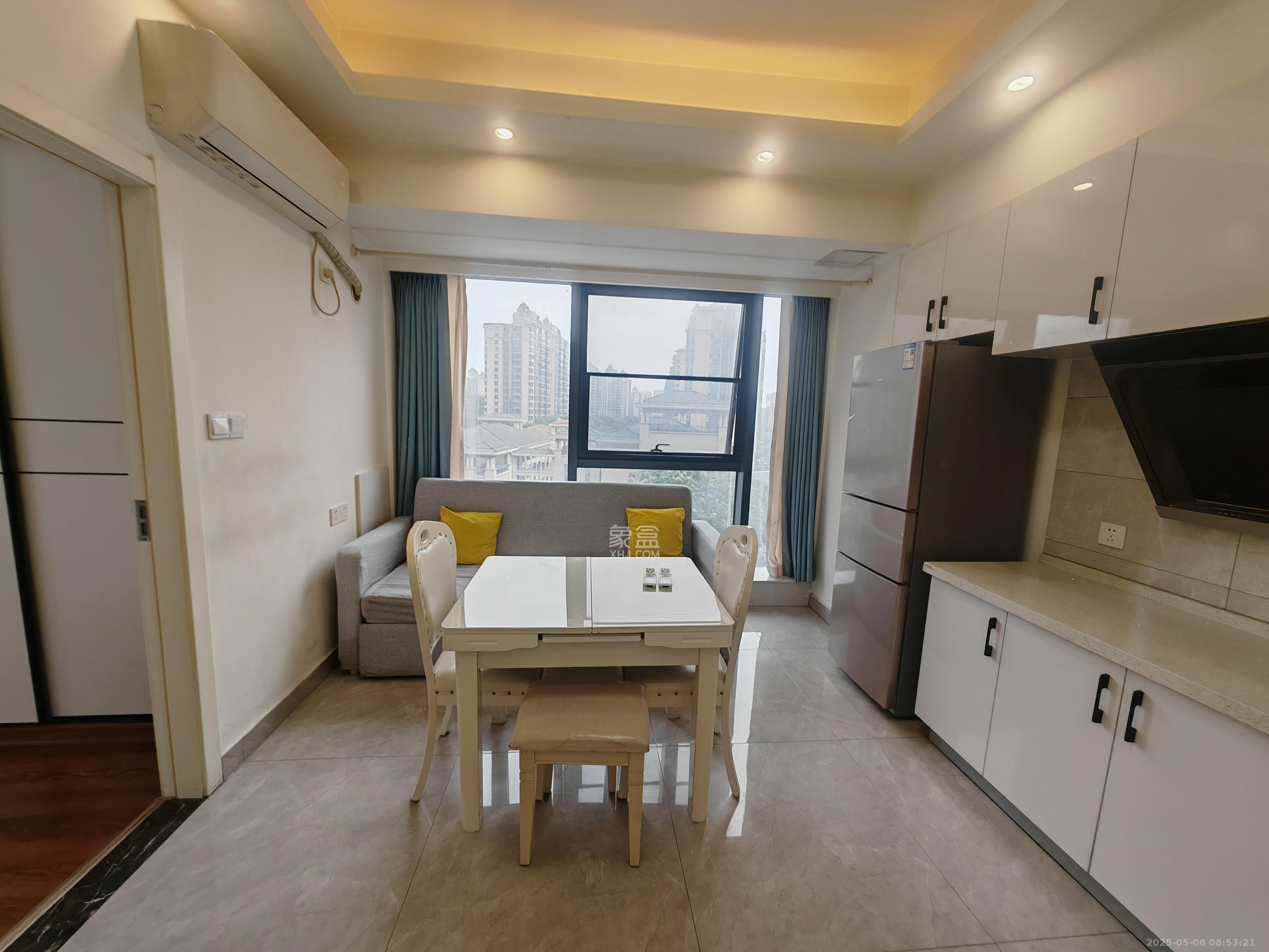 博长山水香颐  2室1厅1卫    1700.0元/月 博长山水香颐  2室1厅1卫    1700.0元/月室内图