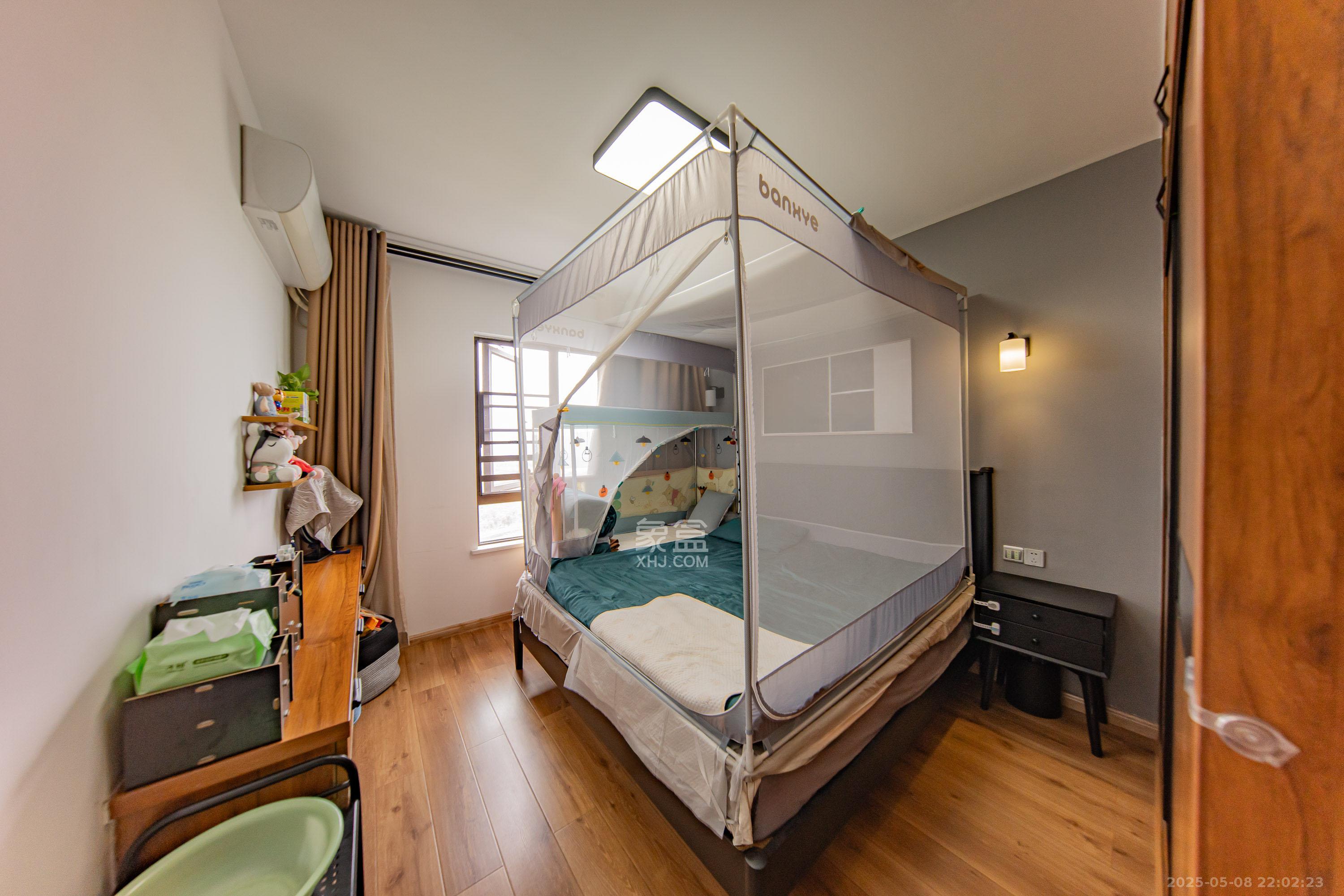 华润橡树湾 3室2厅1卫 79.0万 华润橡树湾 3室2厅1卫 79.0万卧室