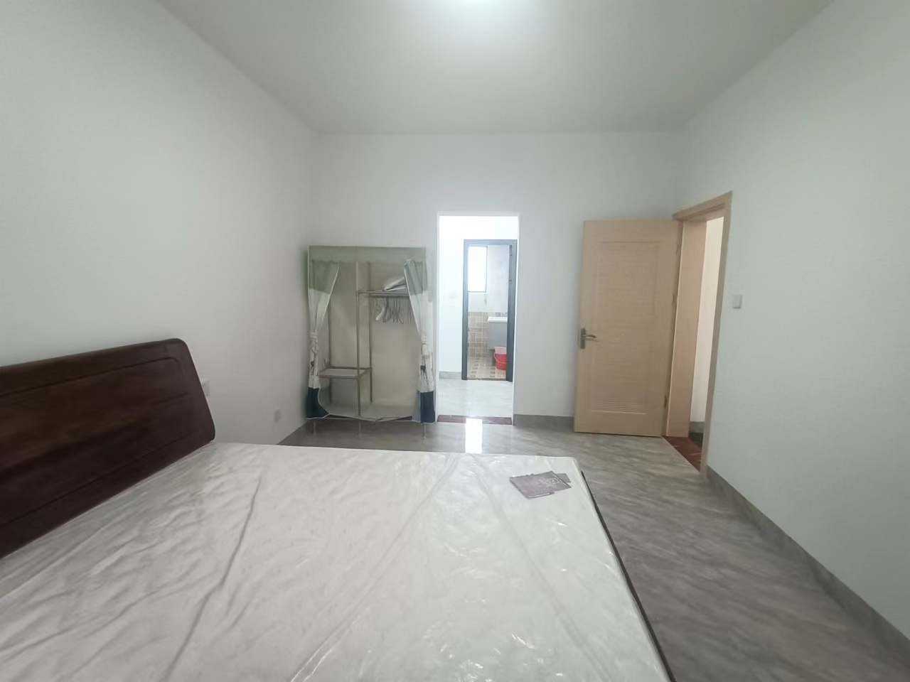 农信大院(响水湾度假公寓) 4室2厅2卫 3000.0元/月 农信大院(响水湾度假公寓) 4室2厅2卫 3000.0元/月室内图