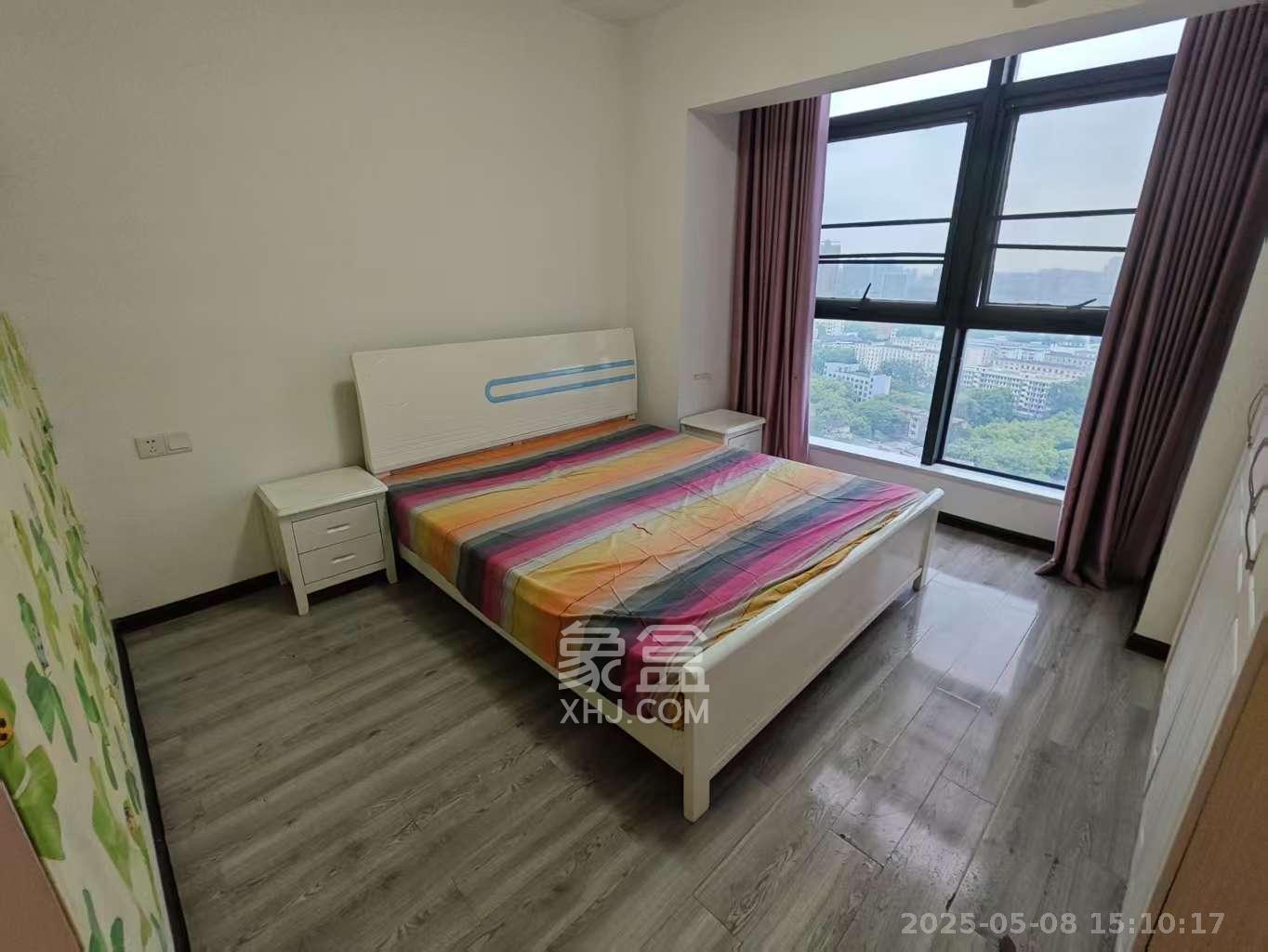 天鸿天府(天鸿中央大院) 3室2厅1卫 3000.0元/月 天鸿天府(天鸿中央大院) 3室2厅1卫 3000.0元/月室内图