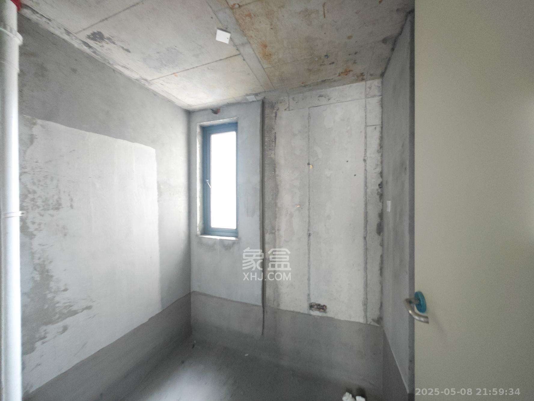 融创会展上东区 4室2厅2卫 133.0万 融创会展上东区 4室2厅2卫 133.0万其他