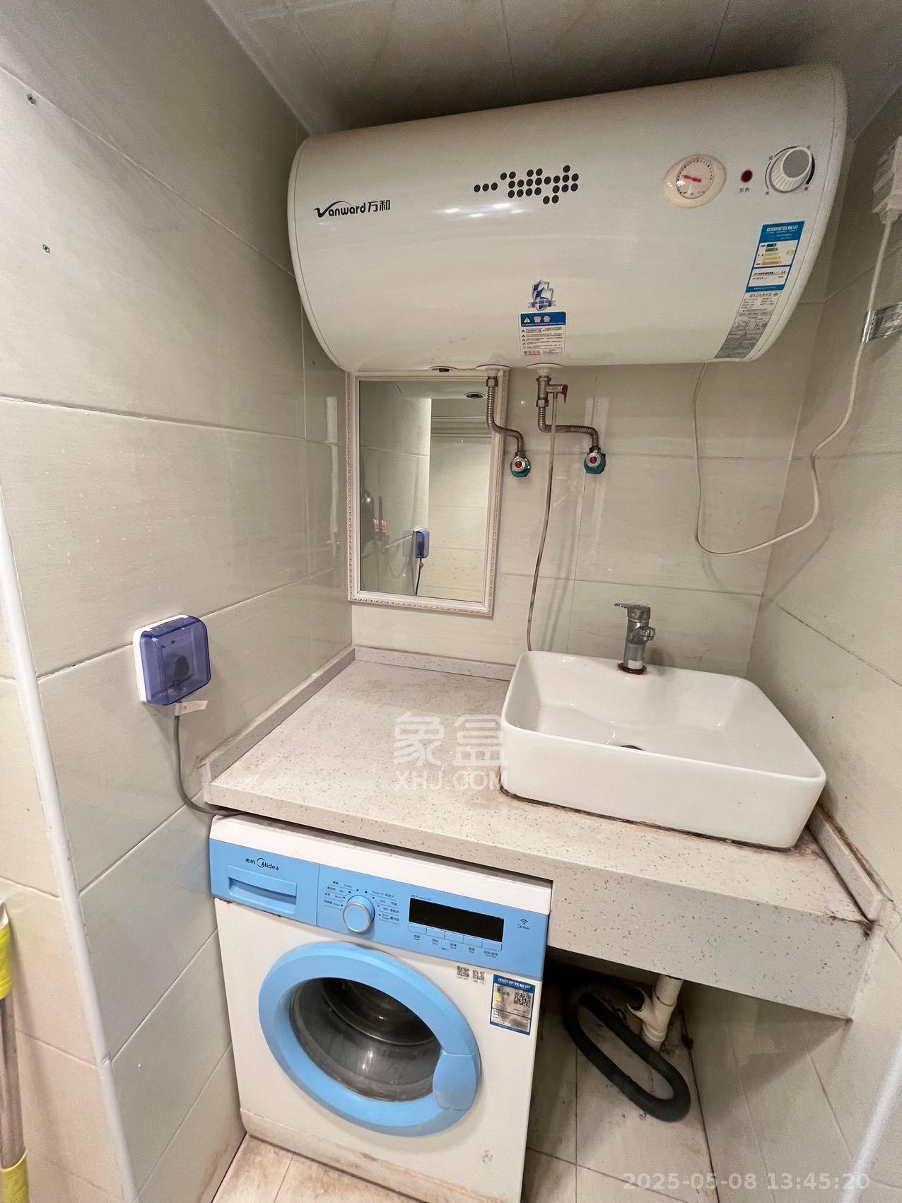 保利麓谷林语I区  2室1厅1卫   1400.00元/月室内图