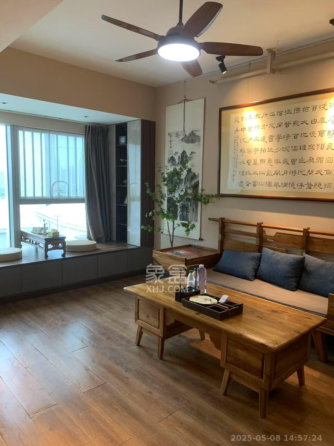汇景发展环球中心  2室1厅1卫   6000.00元/月室内图