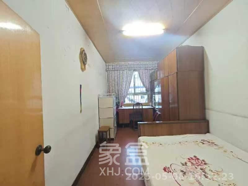省新華印刷一廠宿舍區(qū)  2室1廳1衛(wèi)   1800.00元/月室內(nèi)圖
