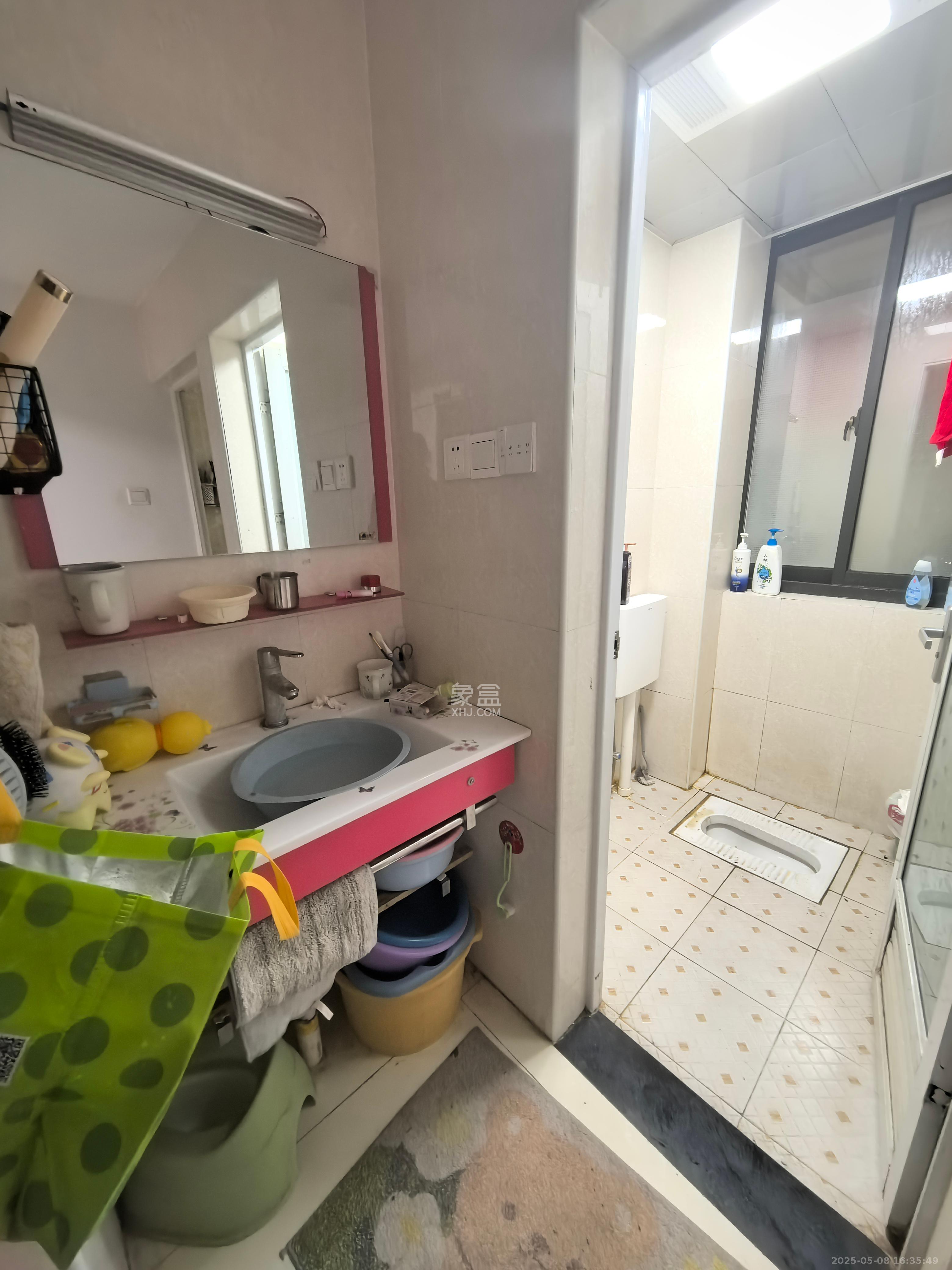 和庄  3室2厅1卫   1900.00元/月室内图