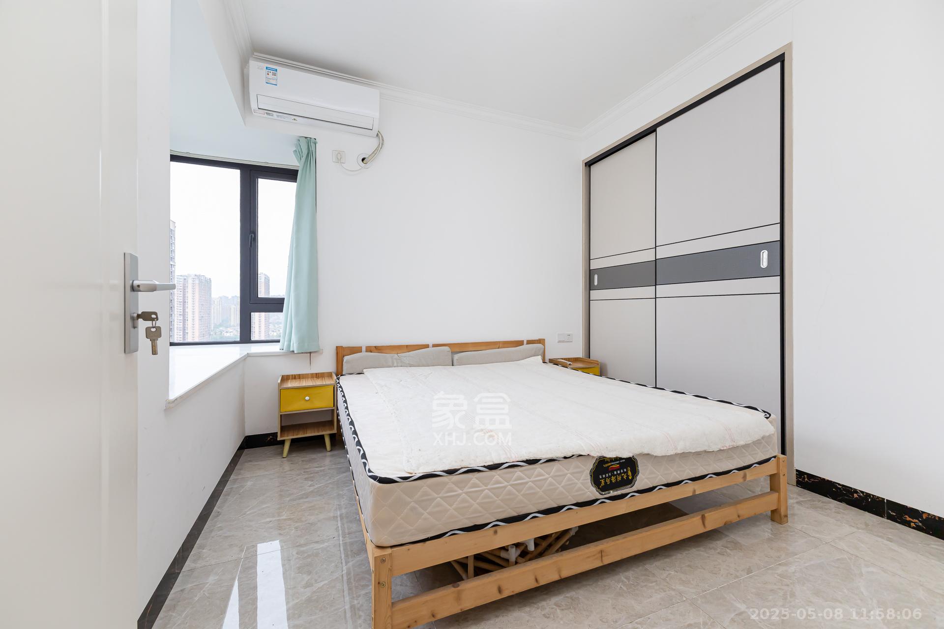 勤诚达境界城 3室2厅1卫 78.0万 勤诚达境界城 3室2厅1卫 78.0万卧室