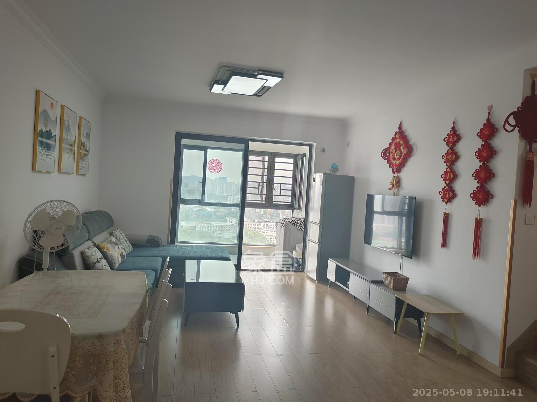 金辉优步花园 3室2厅1卫 2800.0元/月 金辉优步花园 3室2厅1卫 2800.0元/月室内图