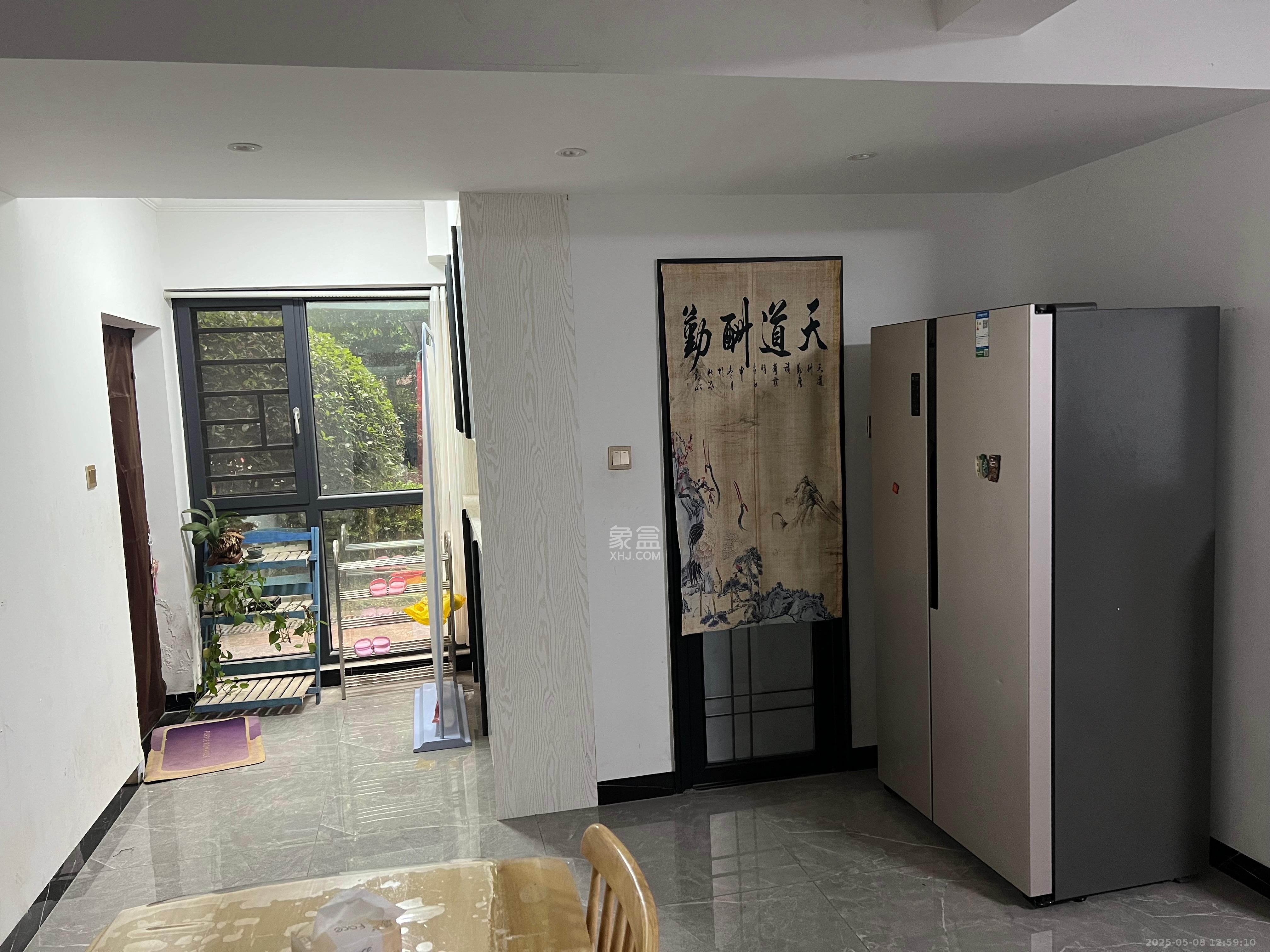 钰龙天下二期（钰龙佳园）  3室2厅2卫   3100.00元/月室内图
