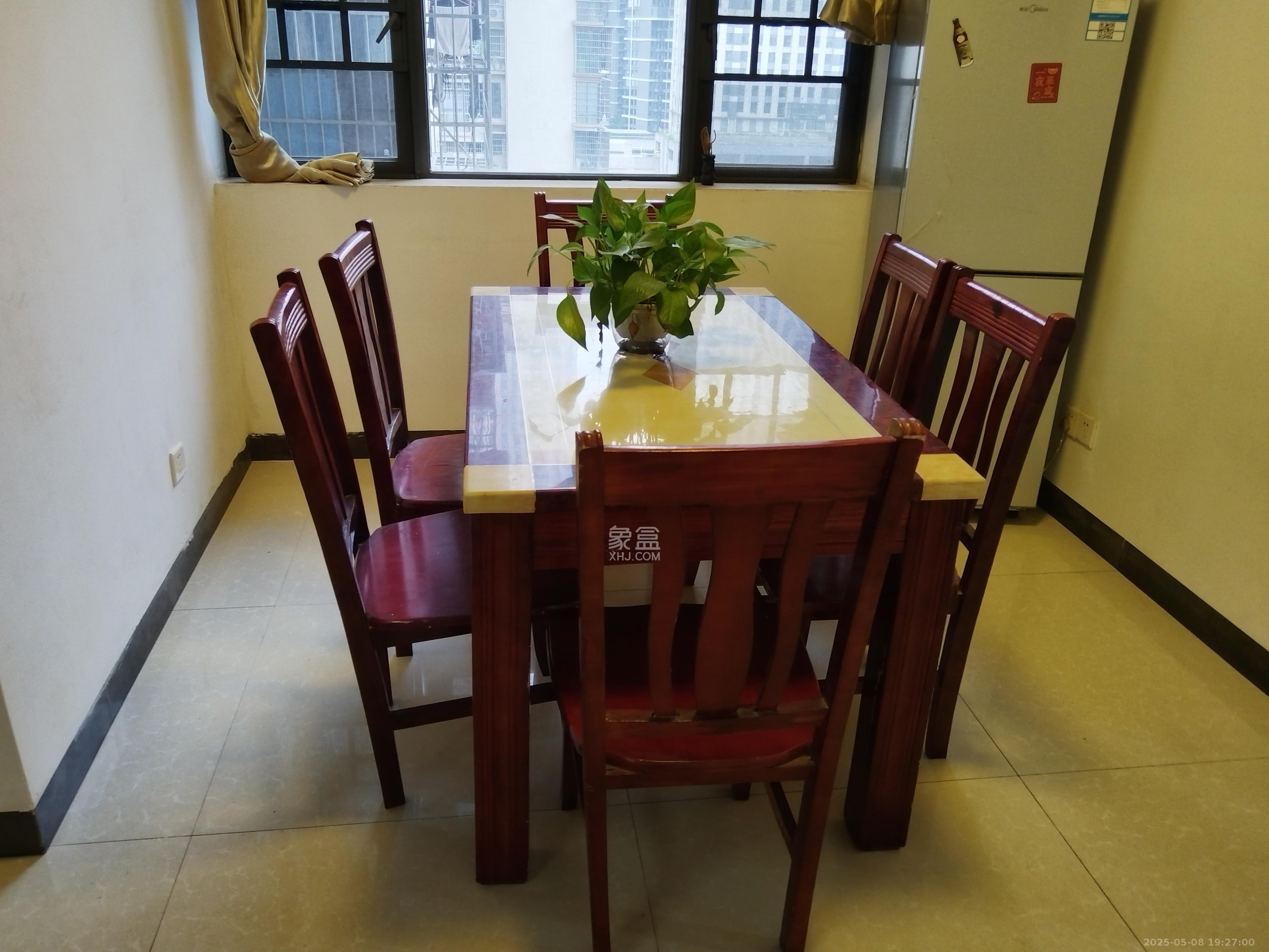茶山馨苑  2室2厅1卫   2600.00元/月室内图
