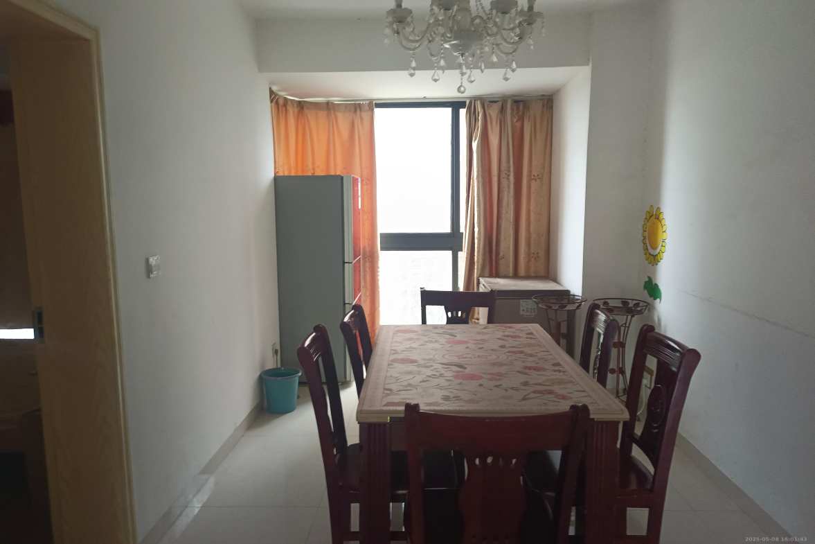 浩龙音乐界  3室2厅2卫    1800.0元/月 浩龙音乐界  3室2厅2卫    1800.0元/月室内图