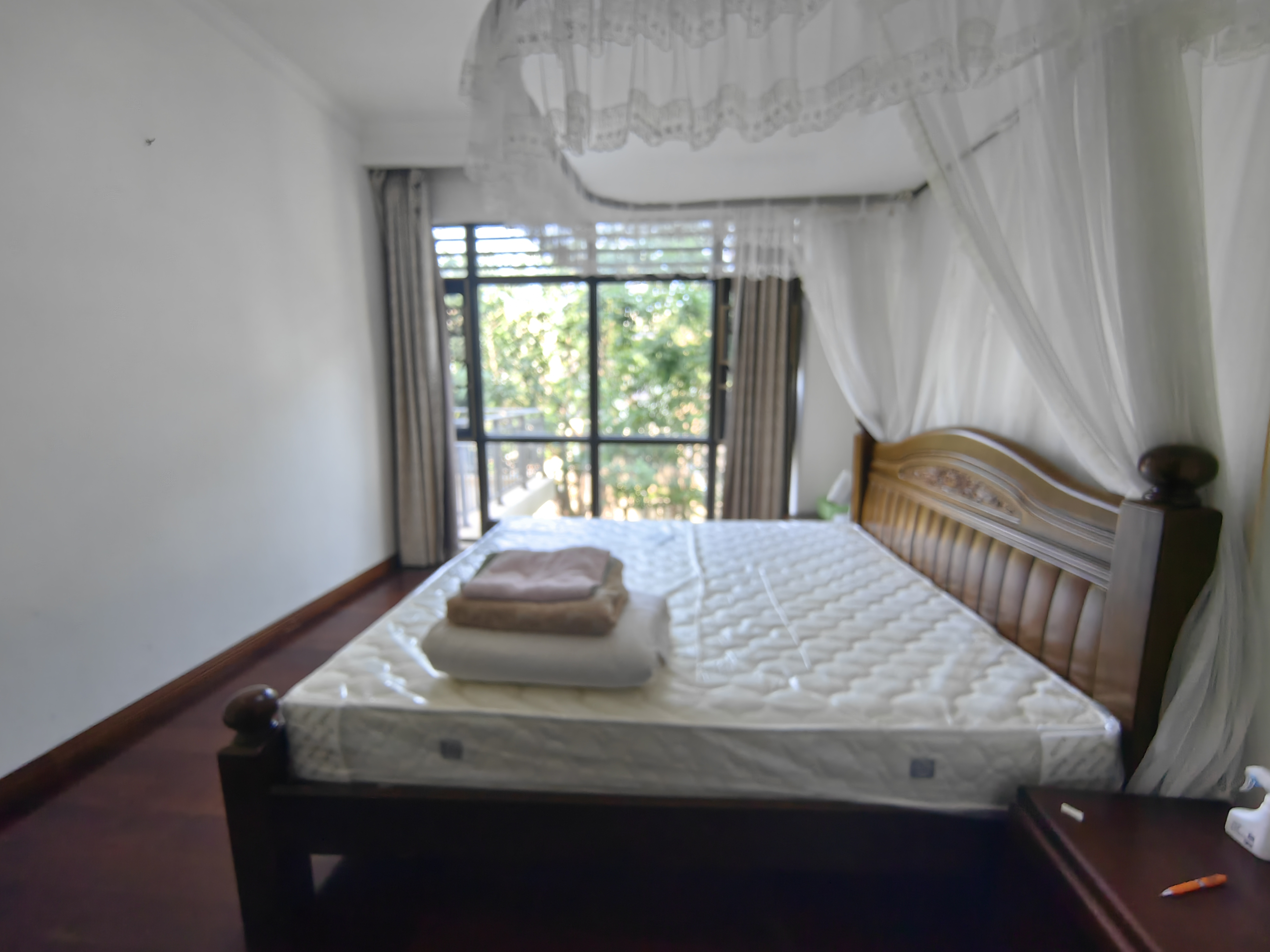 万科浪琴湾 7室2厅3卫 8500.0元/月 万科浪琴湾 7室2厅3卫 8500.0元/月室内图