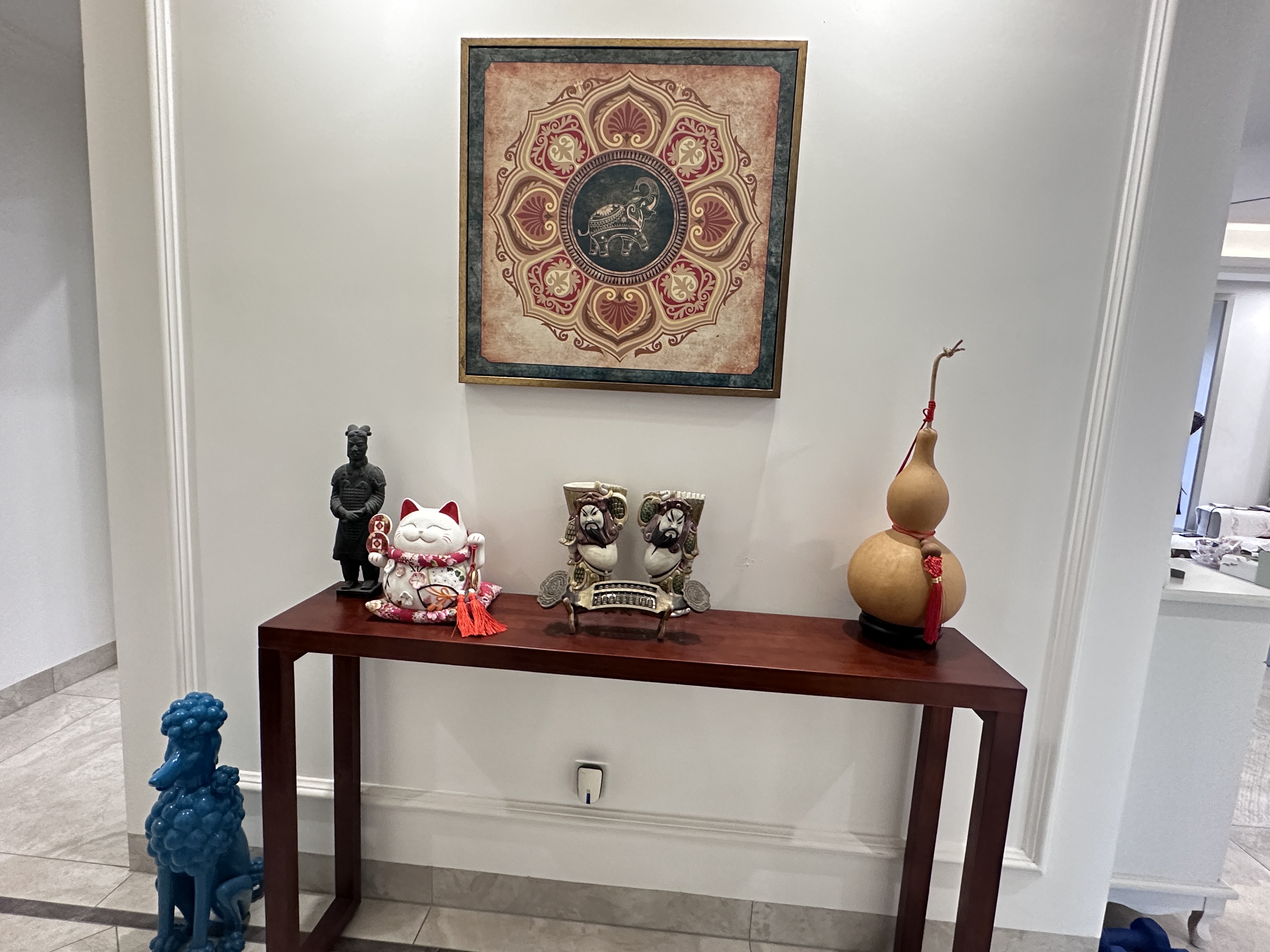 海航豪庭北苑 5室2厅4卫 499.0万 海航豪庭北苑 5室2厅4卫 499.0万客厅