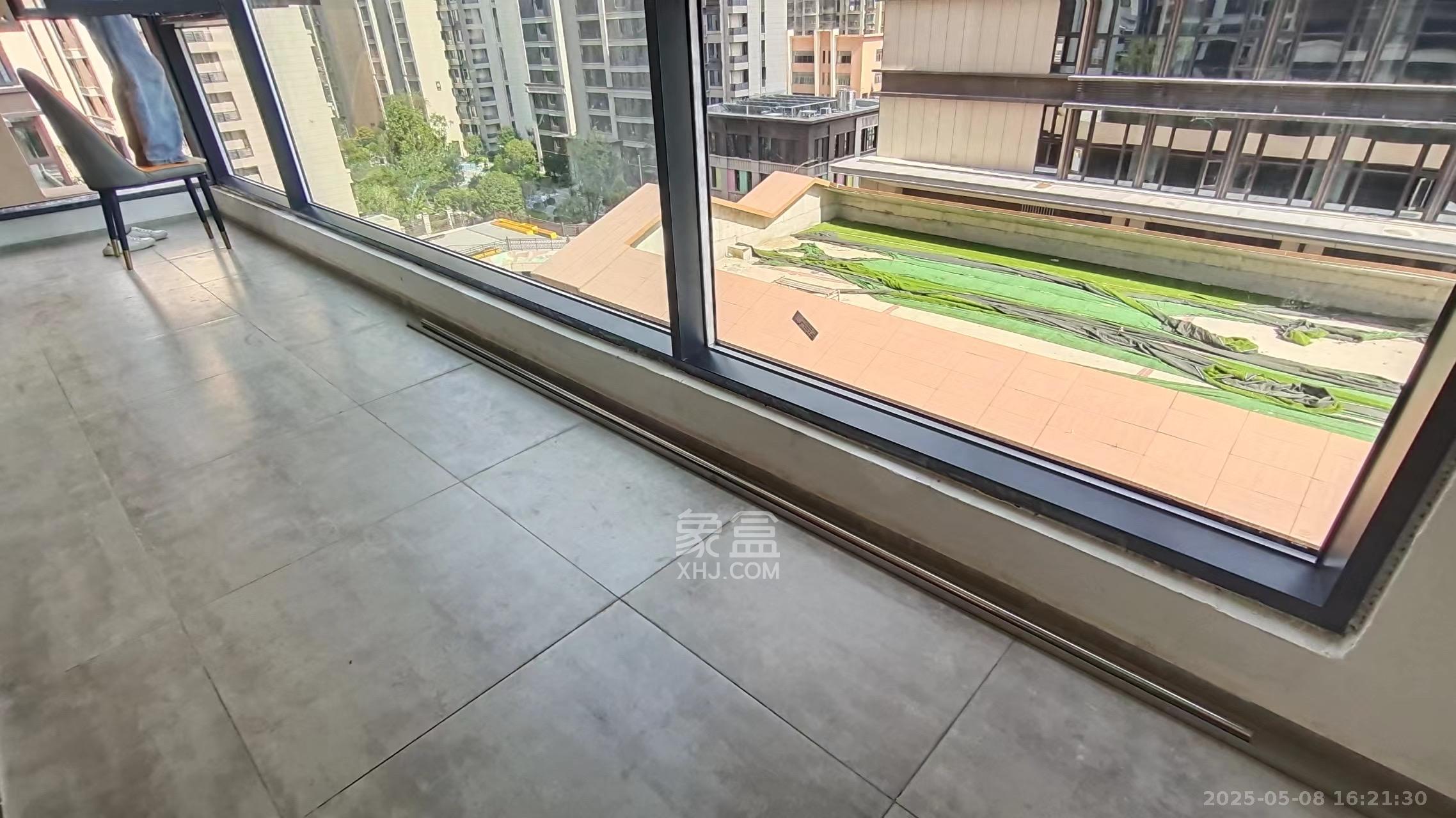 金茂建发泊悦  4室2厅2卫   4500.00元/月室内图