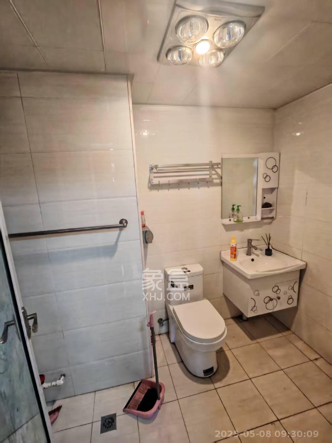 高升时代广场(冠铭商务中心) 1室0厅0卫 2200.0元/月 高升时代广场(冠铭商务中心) 1室0厅0卫 2200.0元/月室内图