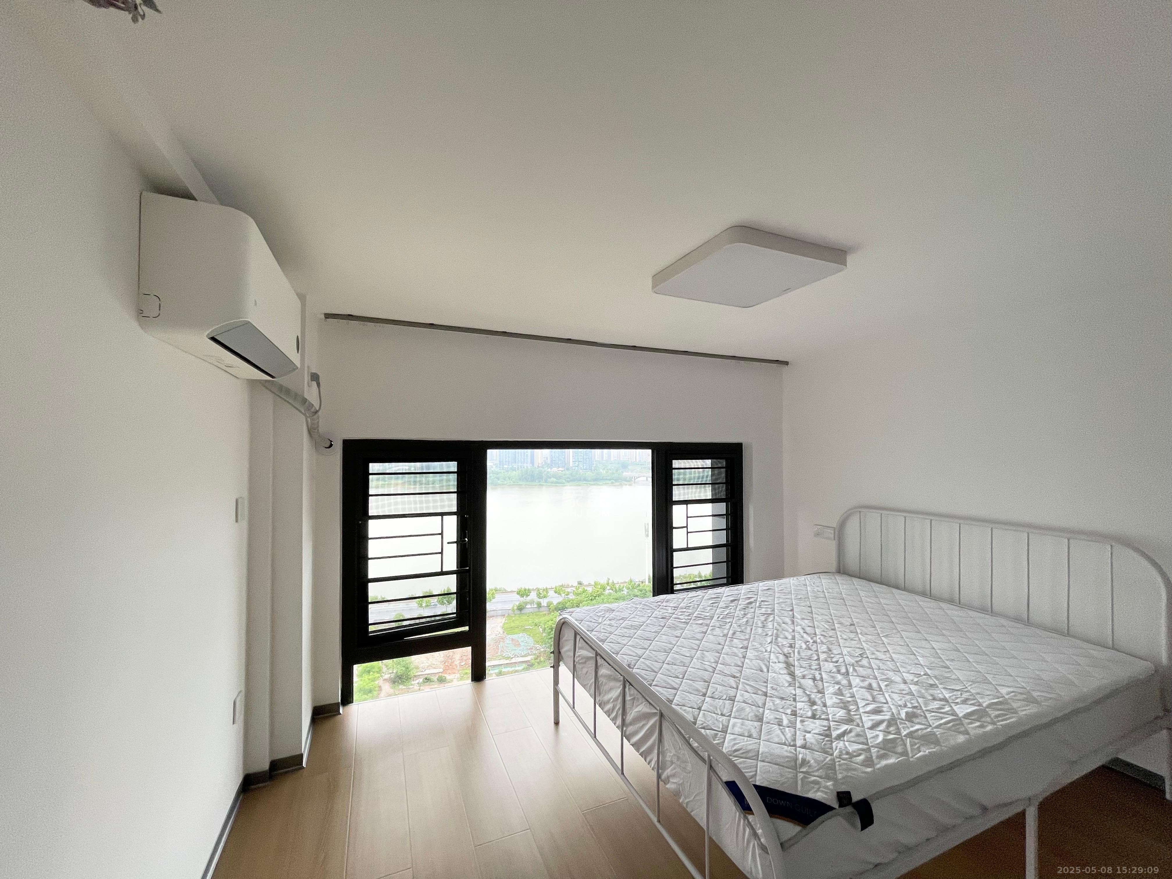 万科紫台  1室1厅1卫    2800.0元/月室内图