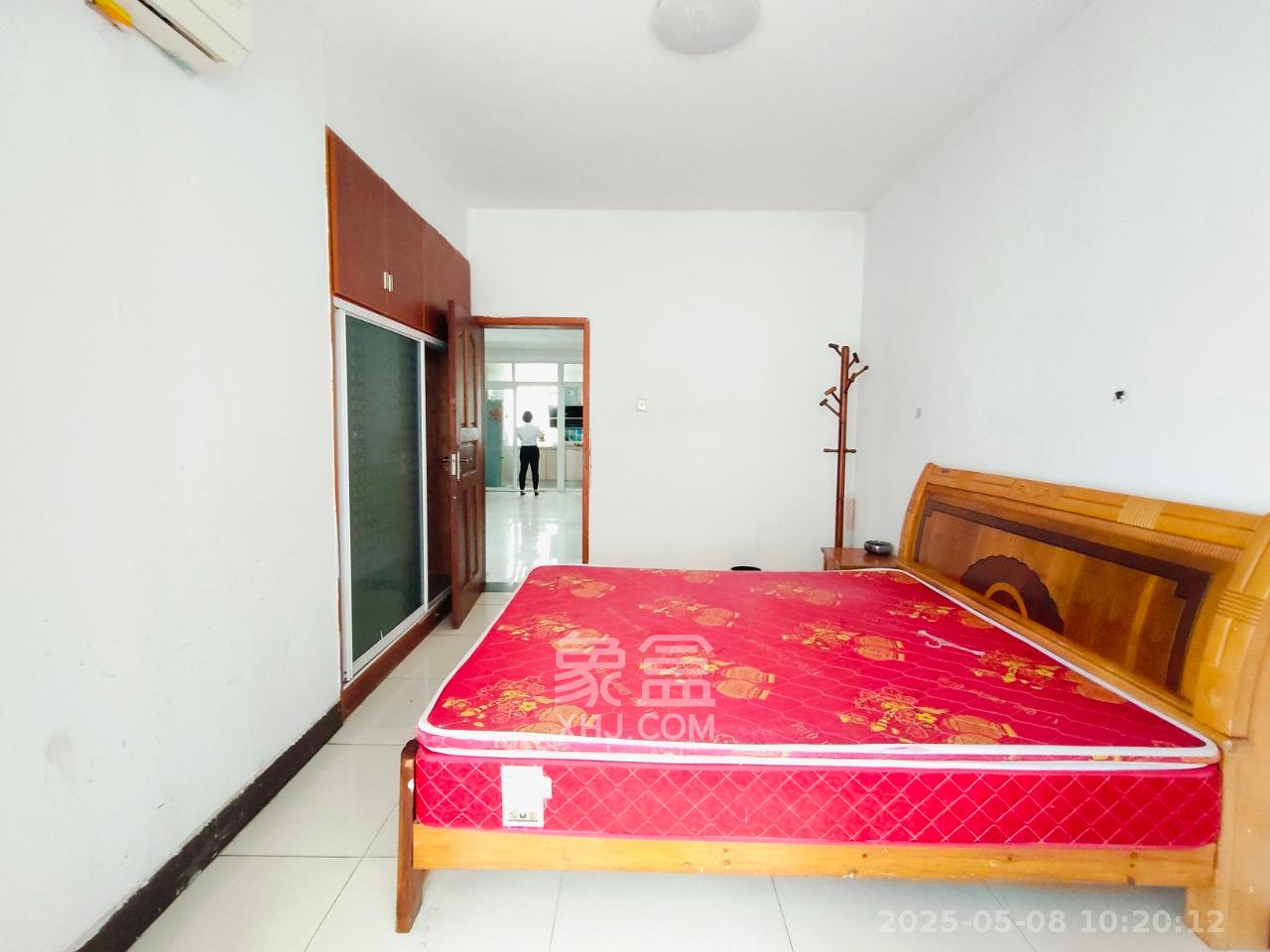 湘绣城  2室2厅1卫    1400.0元/月 湘绣城  2室2厅1卫    1400.0元/月室内图