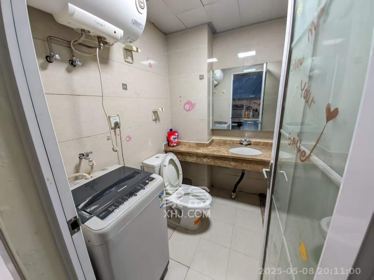 西子一间  1室1厅1卫   1700.00元/月室内图