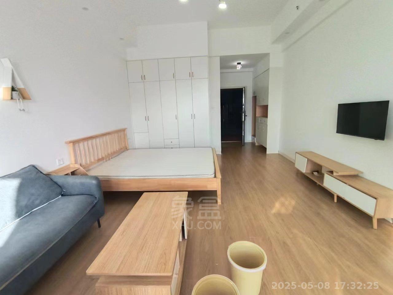 尚格广场 1室1厅1卫 1600.0元/月 尚格广场 1室1厅1卫 1600.0元/月室内图