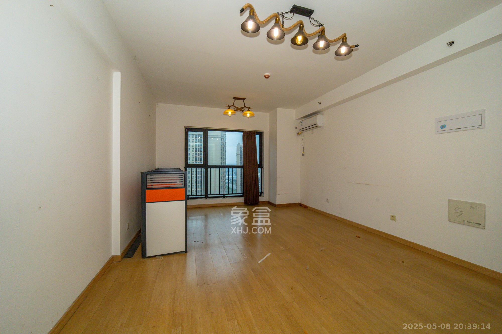 金科时代中心  1室1厅1卫    19.8万客厅