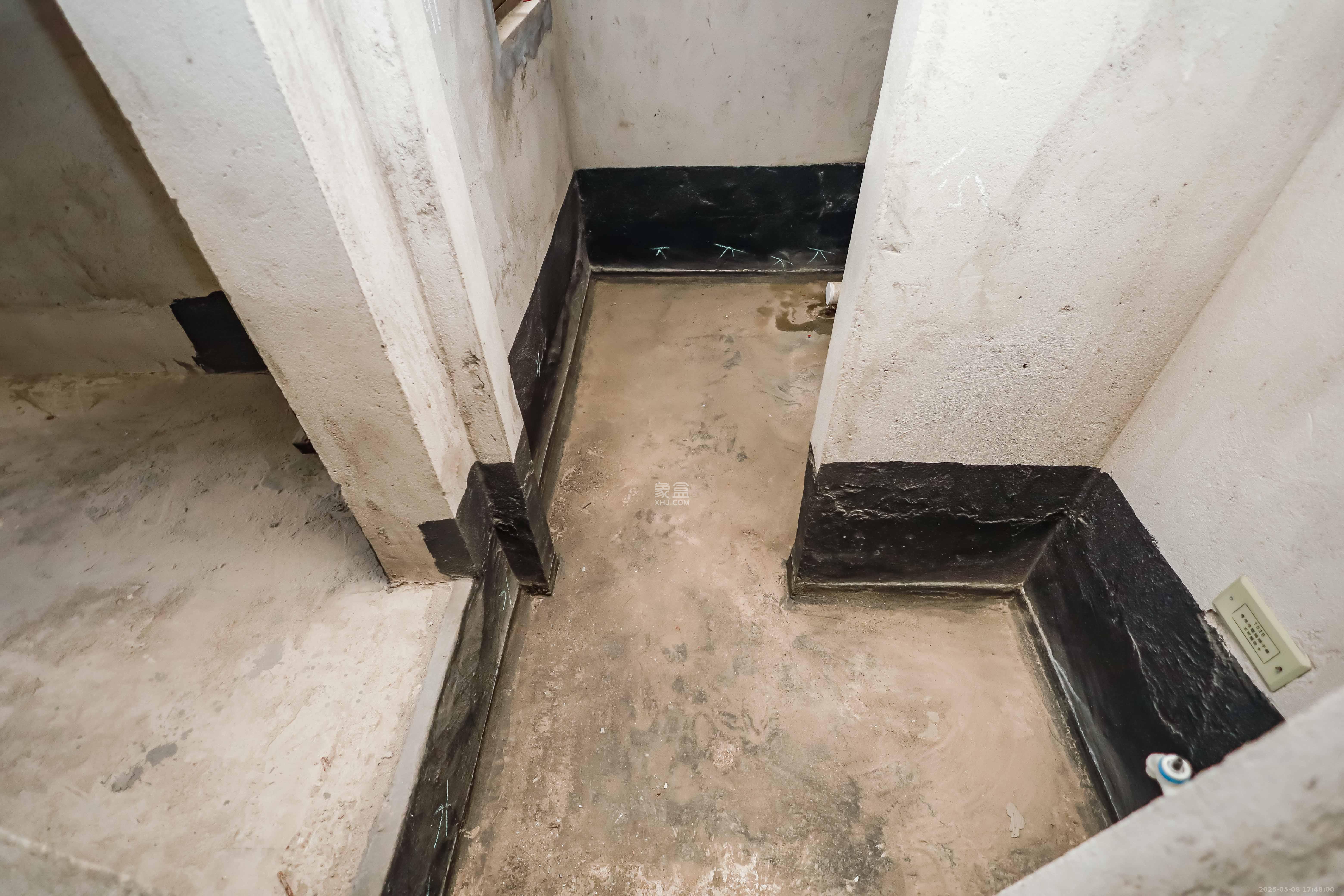 盛景谷山里  2室2厅1卫    67.0万卫生间